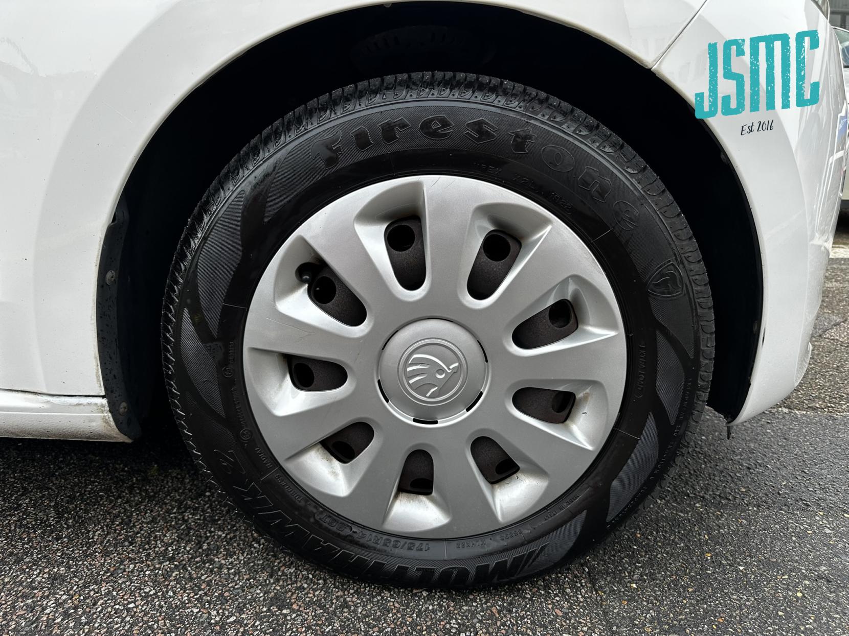 Skoda Citigo 1.0 MPI GreenTech SE Hatchback 5dr Petrol Manual Euro 5 (s/s) (60 ps)