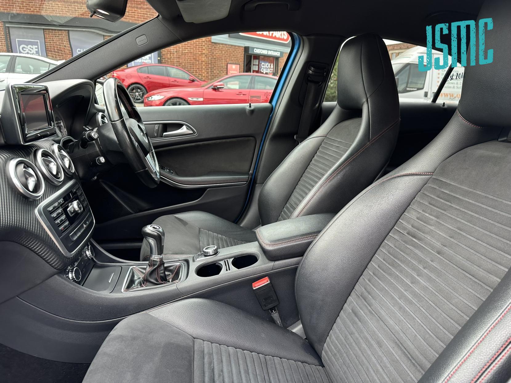 Mercedes-Benz A Class 1.5 A180 CDI AMG Sport Hatchback 5dr Diesel Manual Euro 5 (s/s) (109 ps)