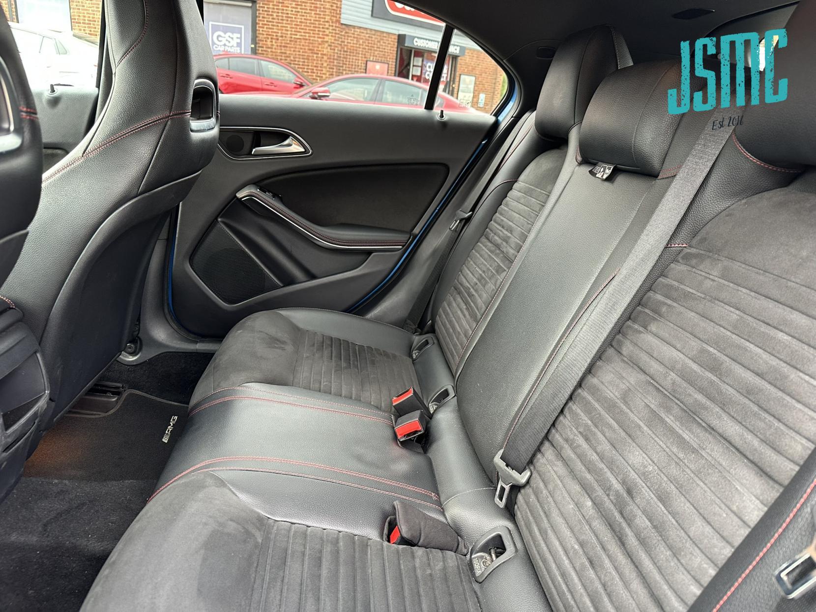 Mercedes-Benz A Class 1.5 A180 CDI AMG Sport Hatchback 5dr Diesel Manual Euro 5 (s/s) (109 ps)