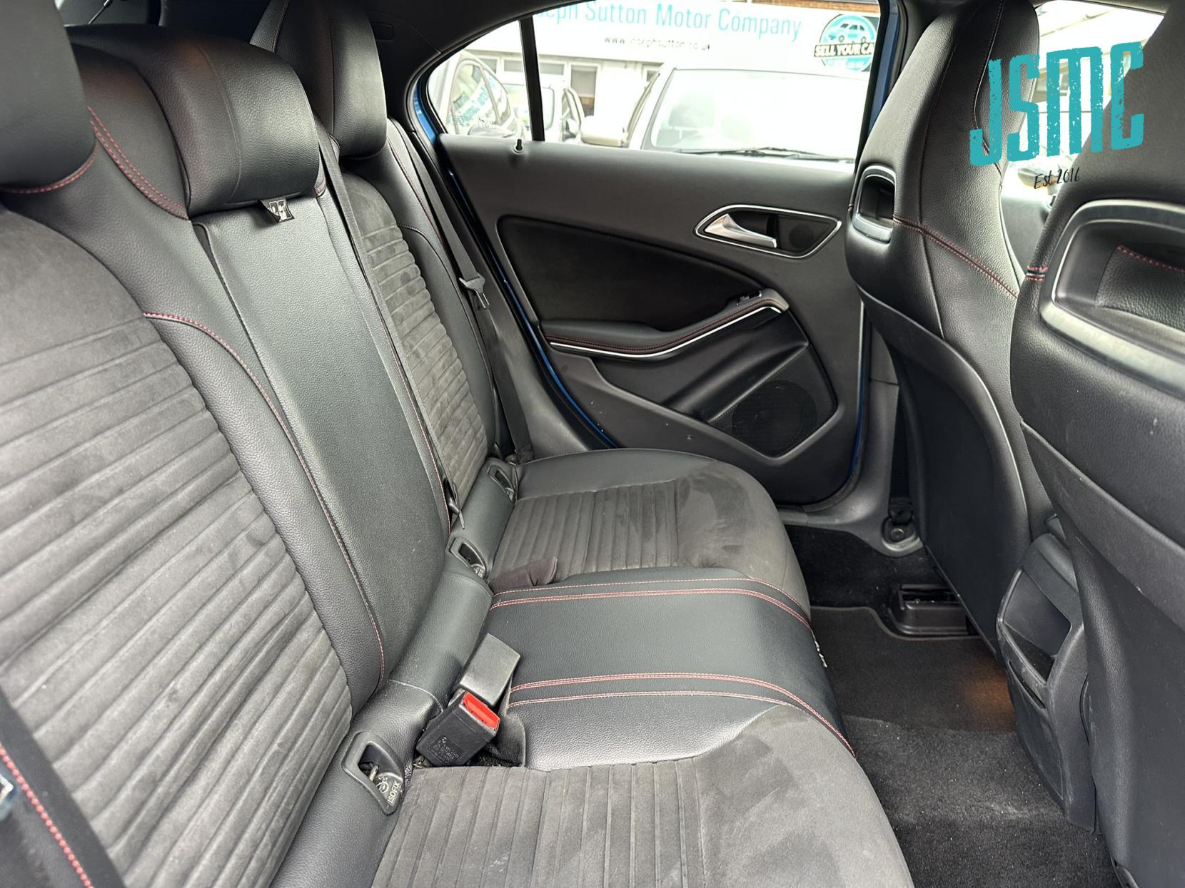 Mercedes-Benz A Class 1.5 A180 CDI AMG Sport Hatchback 5dr Diesel Manual Euro 5 (s/s) (109 ps)