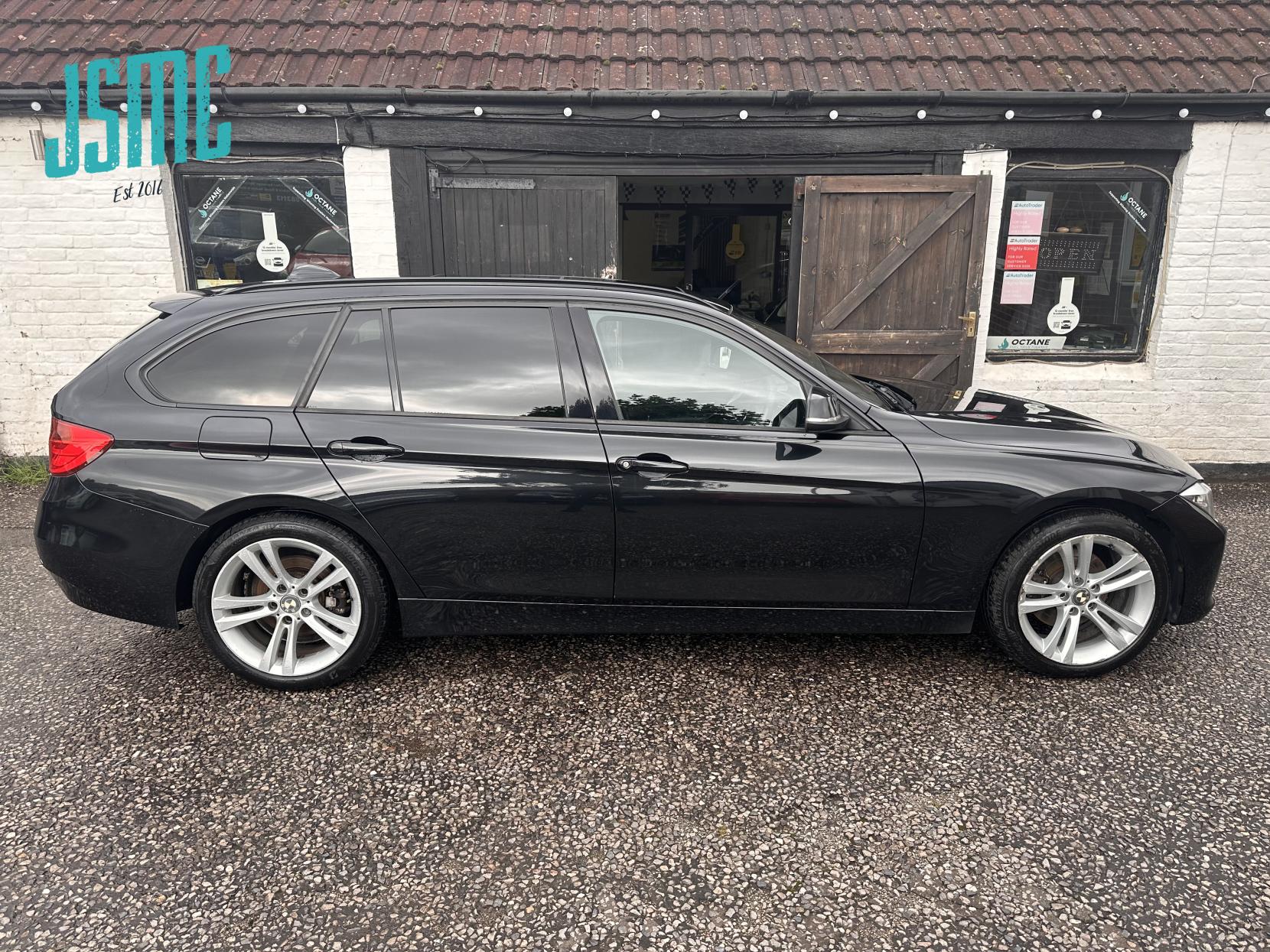 BMW 3 Series 2.0 320d Sport Touring 5dr Diesel Auto xDrive Euro 5 (s/s) (184 ps)