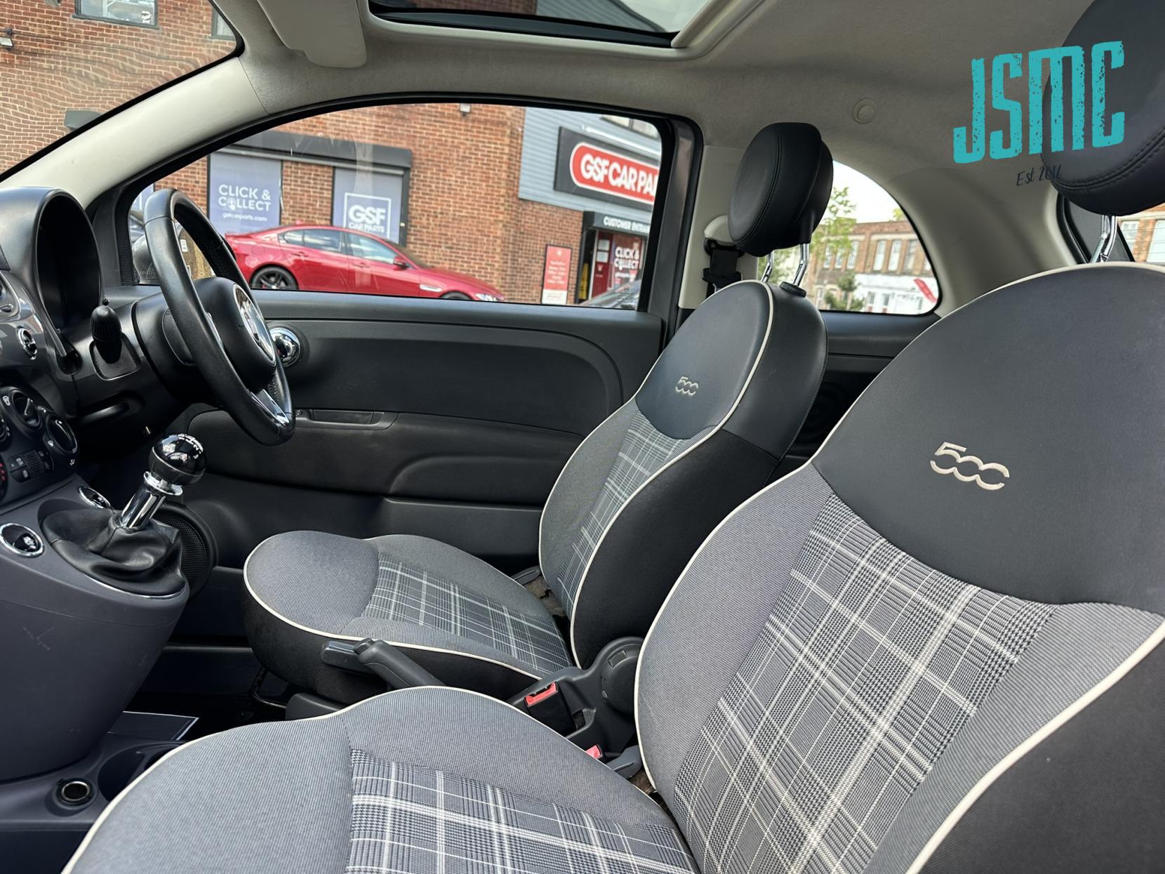 Fiat 500 1.2 Lounge Hatchback 3dr Petrol Manual Euro 6 (s/s) (69 bhp)