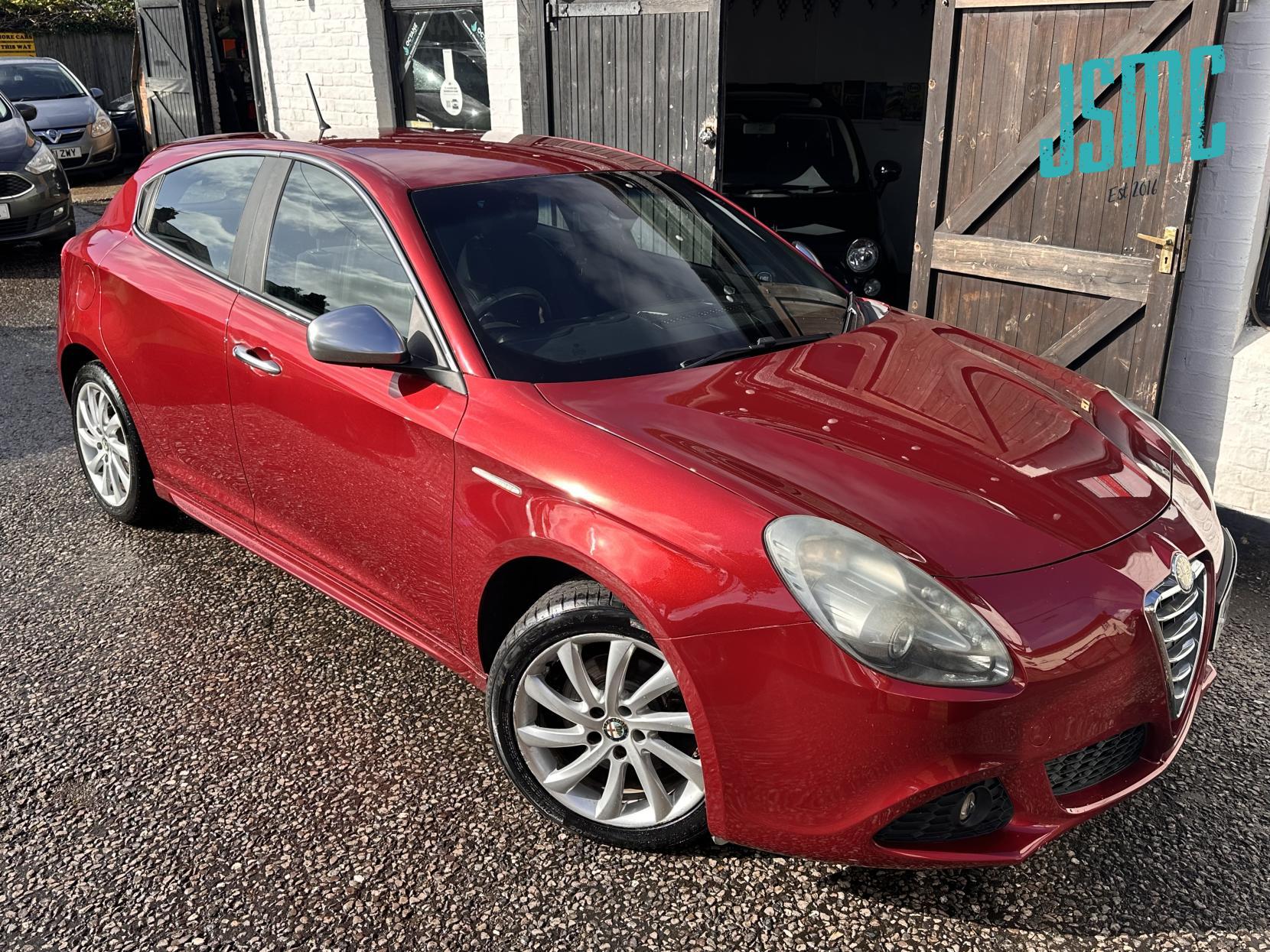 Alfa Romeo Giulietta 2.0 JTDM-2 Veloce Hatchback 5dr Diesel Manual Euro 5 (s/s) (140 bhp)