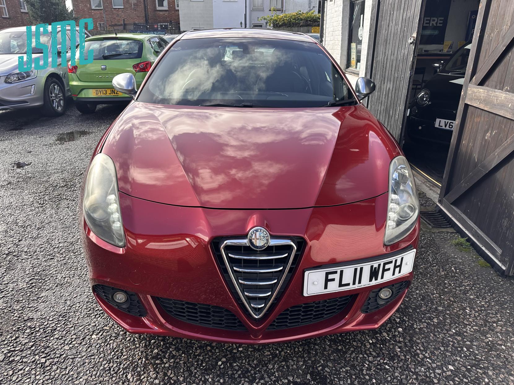 Alfa Romeo Giulietta 2.0 JTDM-2 Veloce Hatchback 5dr Diesel Manual Euro 5 (s/s) (140 bhp)