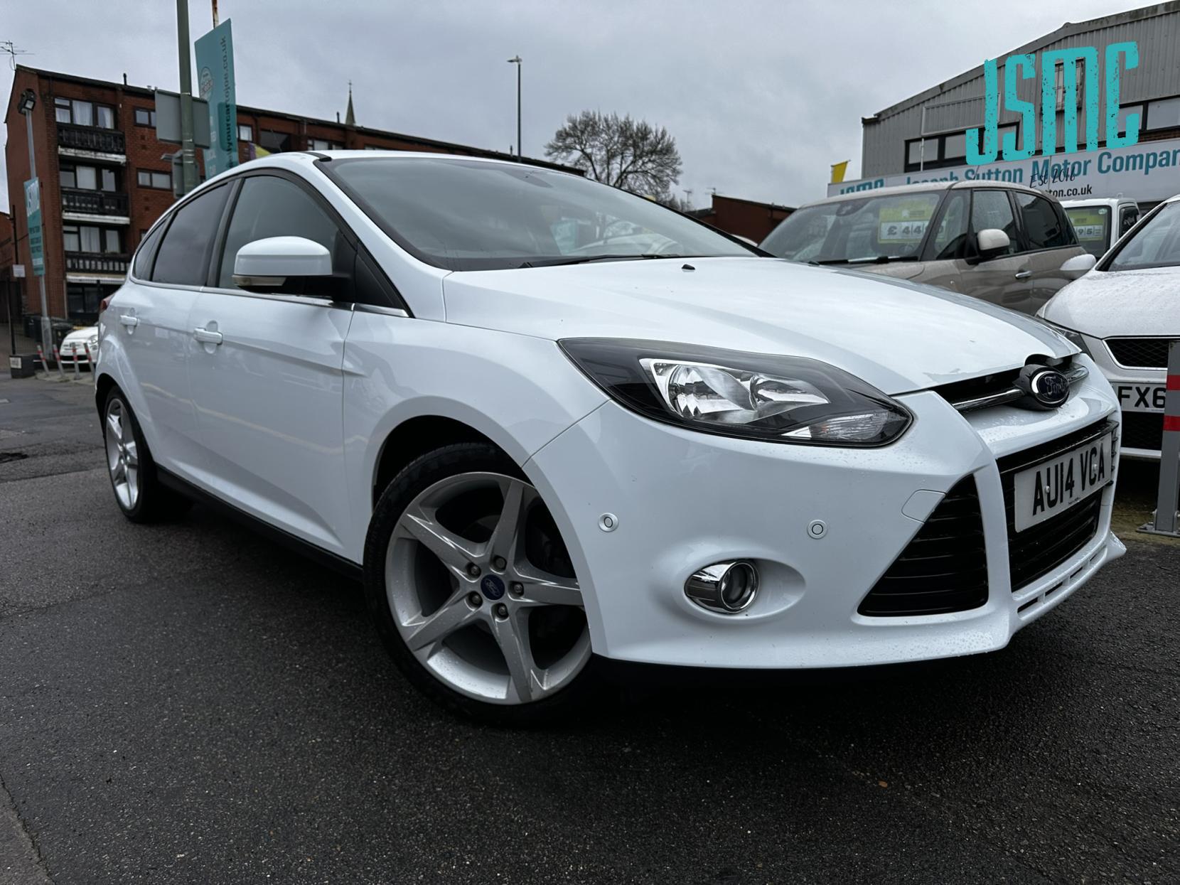 Ford Focus 1.6 TDCi Titanium Navigator Hatchback 5dr Diesel Manual Euro 5 (s/s) (115 ps)