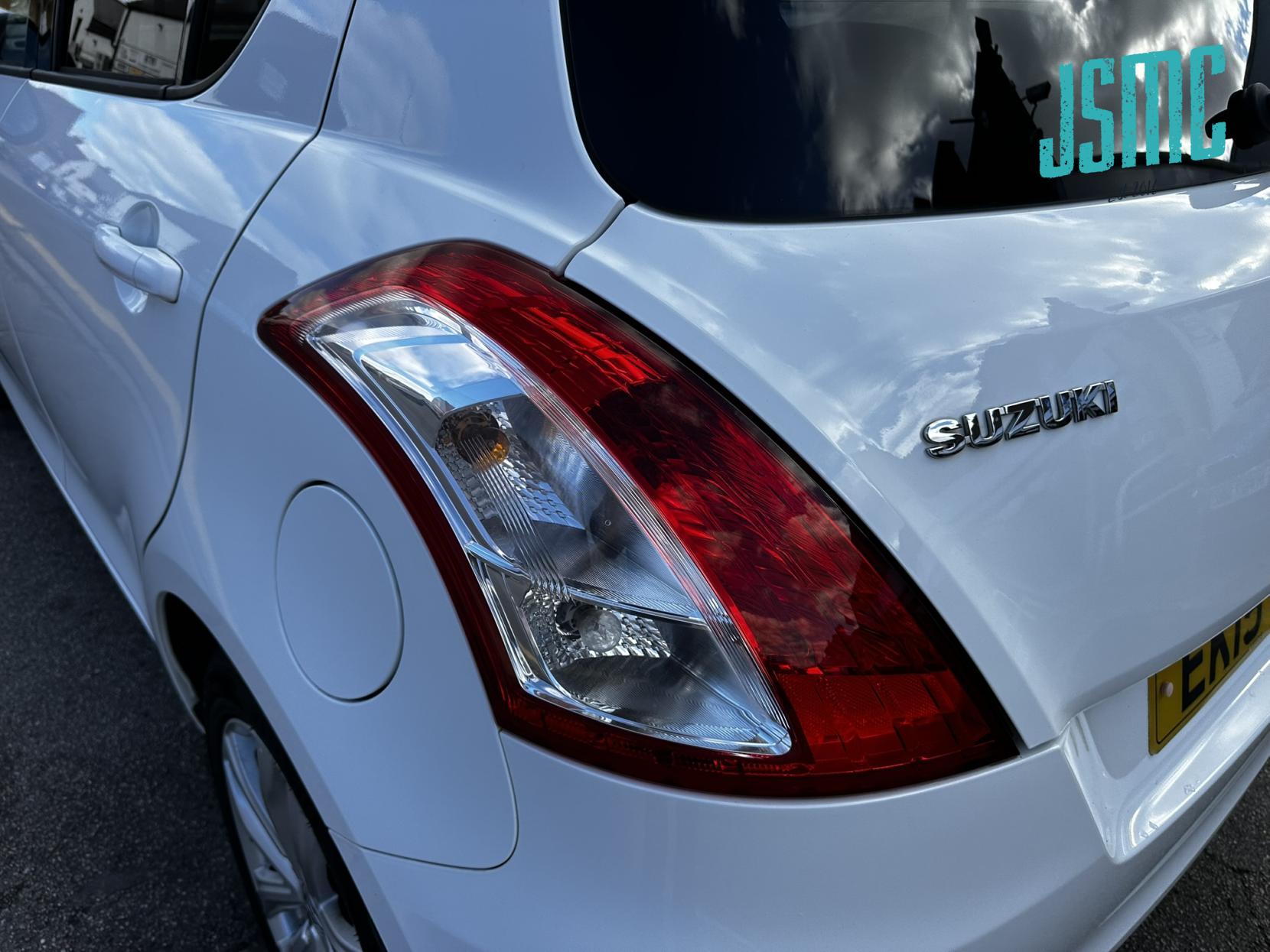 Suzuki Swift 1.2 Dualjet SZ4 Hatchback 5dr Petrol Manual Euro 5 (s/s) (90 ps)