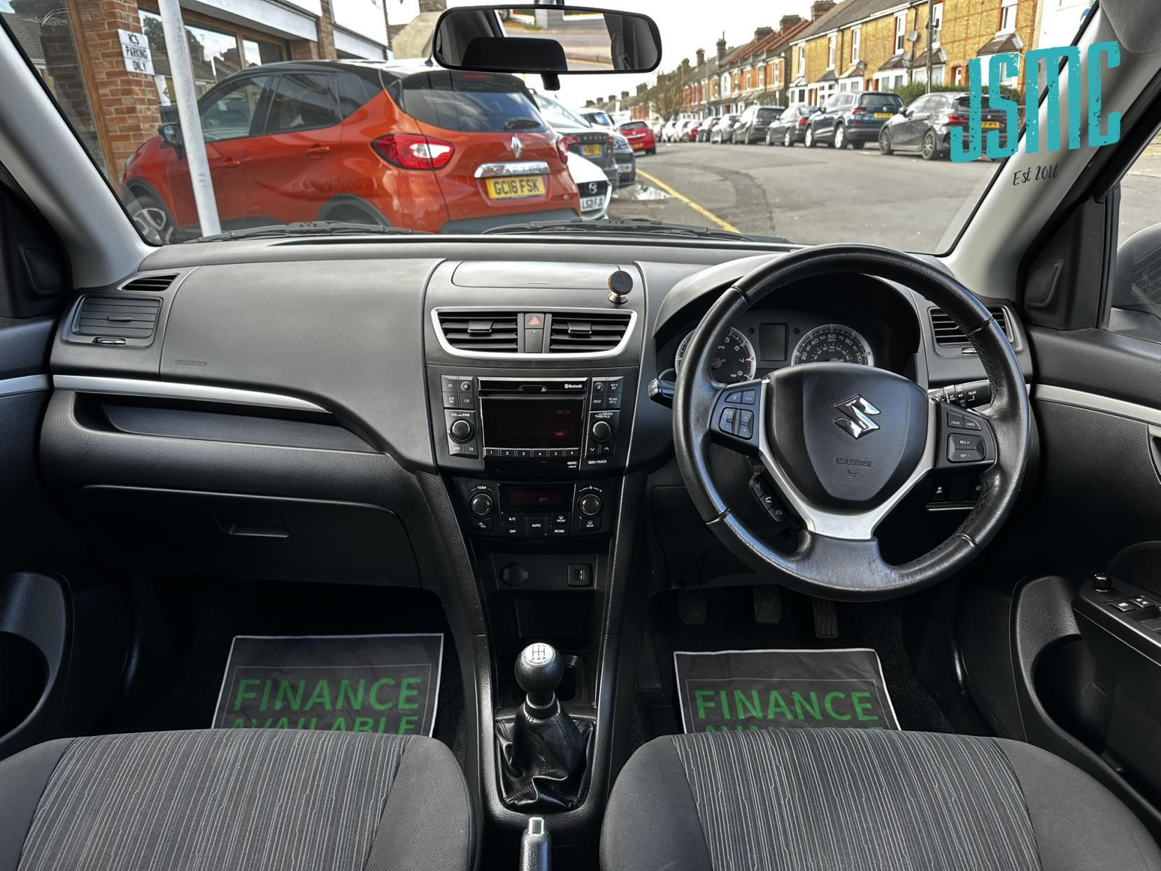 Suzuki Swift 1.2 Dualjet SZ4 Hatchback 5dr Petrol Manual Euro 5 (s/s) (90 ps)