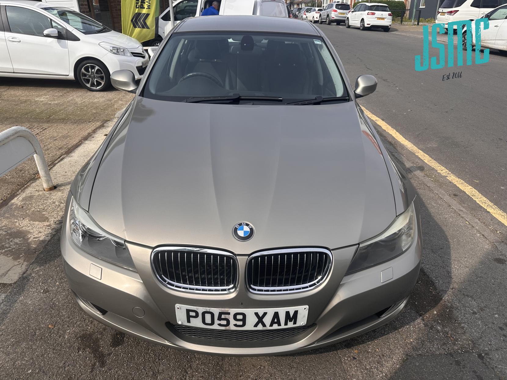 BMW 3 Series 3.0 330d SE Saloon 4dr Diesel Steptronic Euro 5 (245 ps)