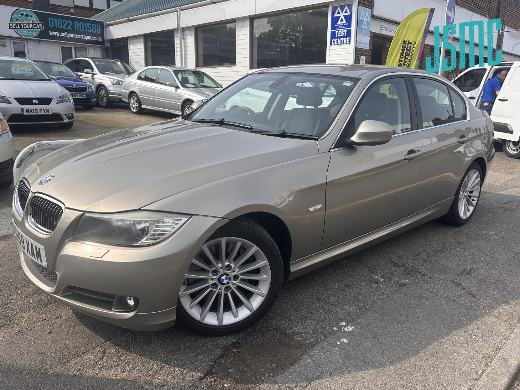 BMW 3 Series 3.0 330d SE Saloon 4dr Diesel Steptronic Euro 5 (245 ps)