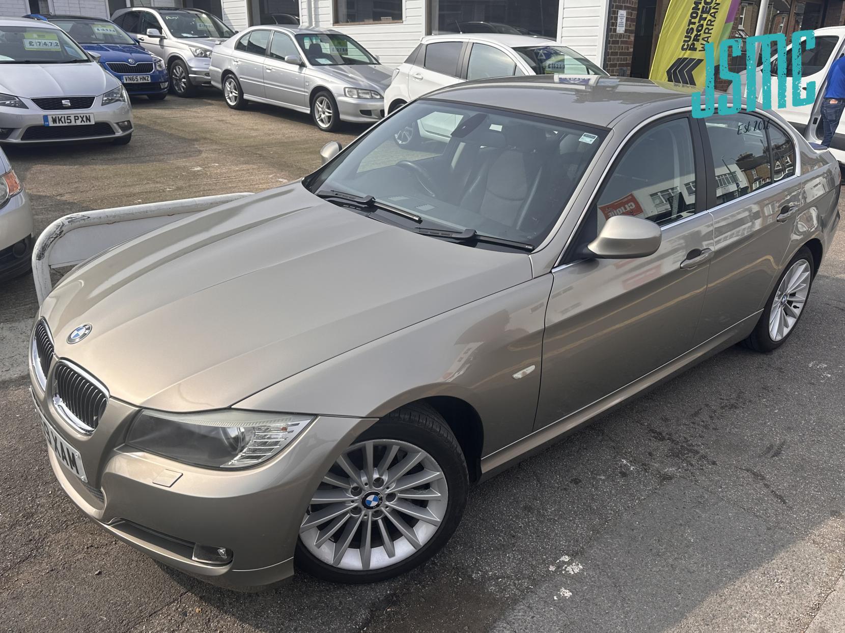 BMW 3 Series 3.0 330d SE Saloon 4dr Diesel Steptronic Euro 5 (245 ps)