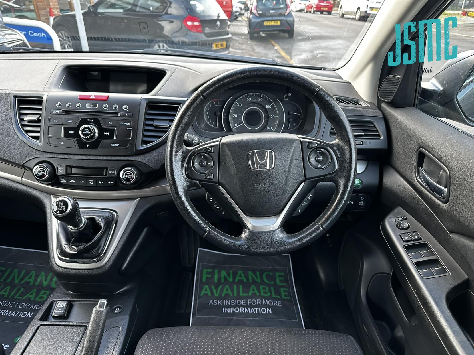 Honda CR-V 2.0 i-VTEC SE SUV 5dr Petrol Manual 4WD Euro 5 (s/s) (155 ps)