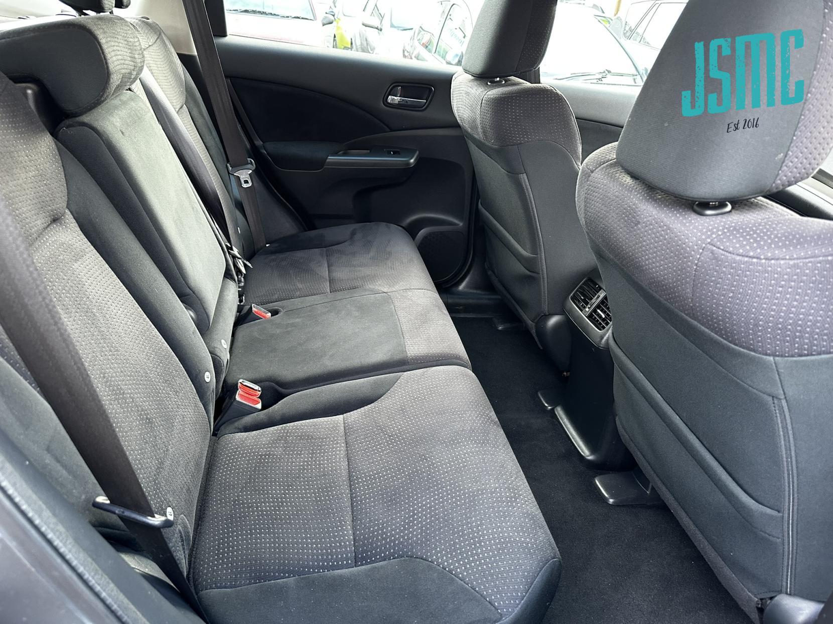 Honda CR-V 2.0 i-VTEC SE SUV 5dr Petrol Manual 4WD Euro 5 (s/s) (155 ps)