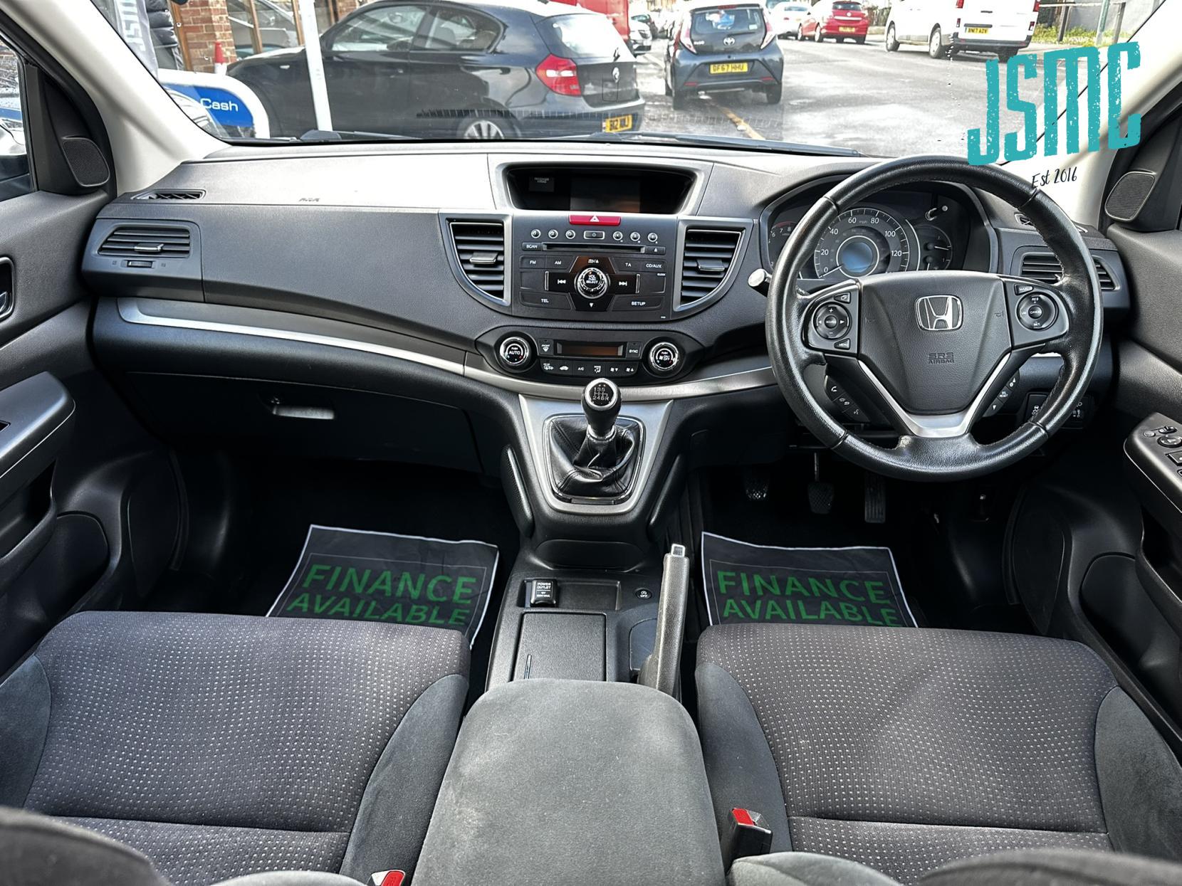 Honda CR-V 2.0 i-VTEC SE SUV 5dr Petrol Manual 4WD Euro 5 (s/s) (155 ps)