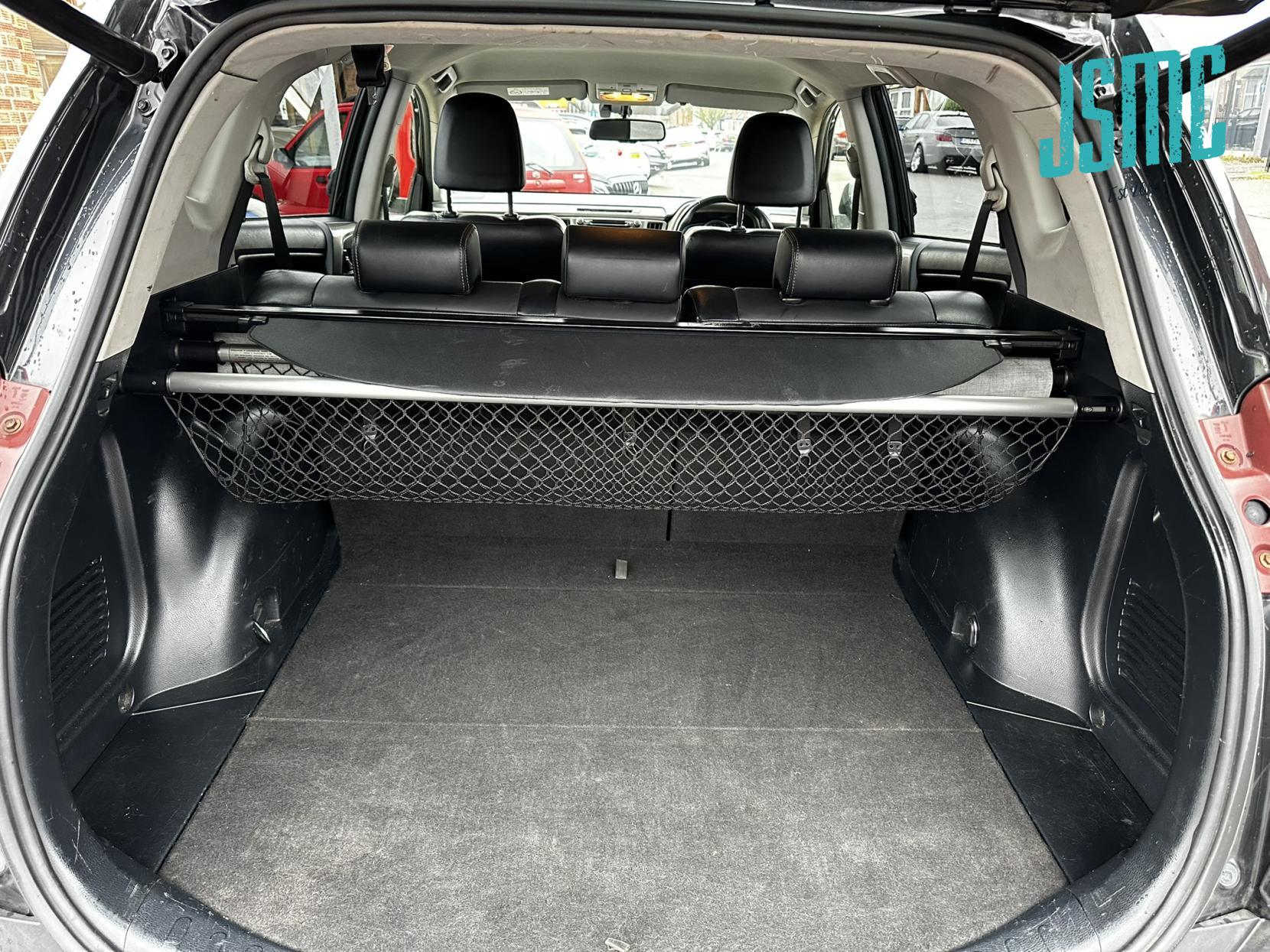 Toyota RAV4 2.0 D-4D Invincible SUV 5dr Diesel Manual 2WD Euro 5 (s/s) (124 ps)