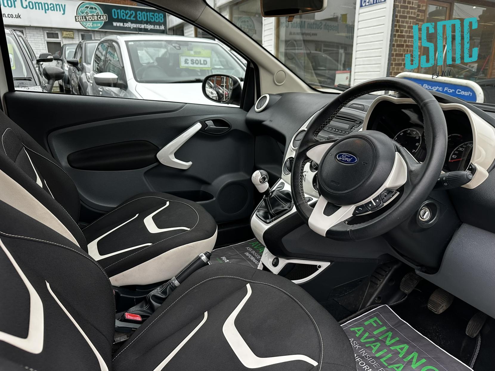 Ford Ka 1.2 Zetec White Edition Hatchback 3dr Petrol Manual Euro 6 (s/s) (69 ps)