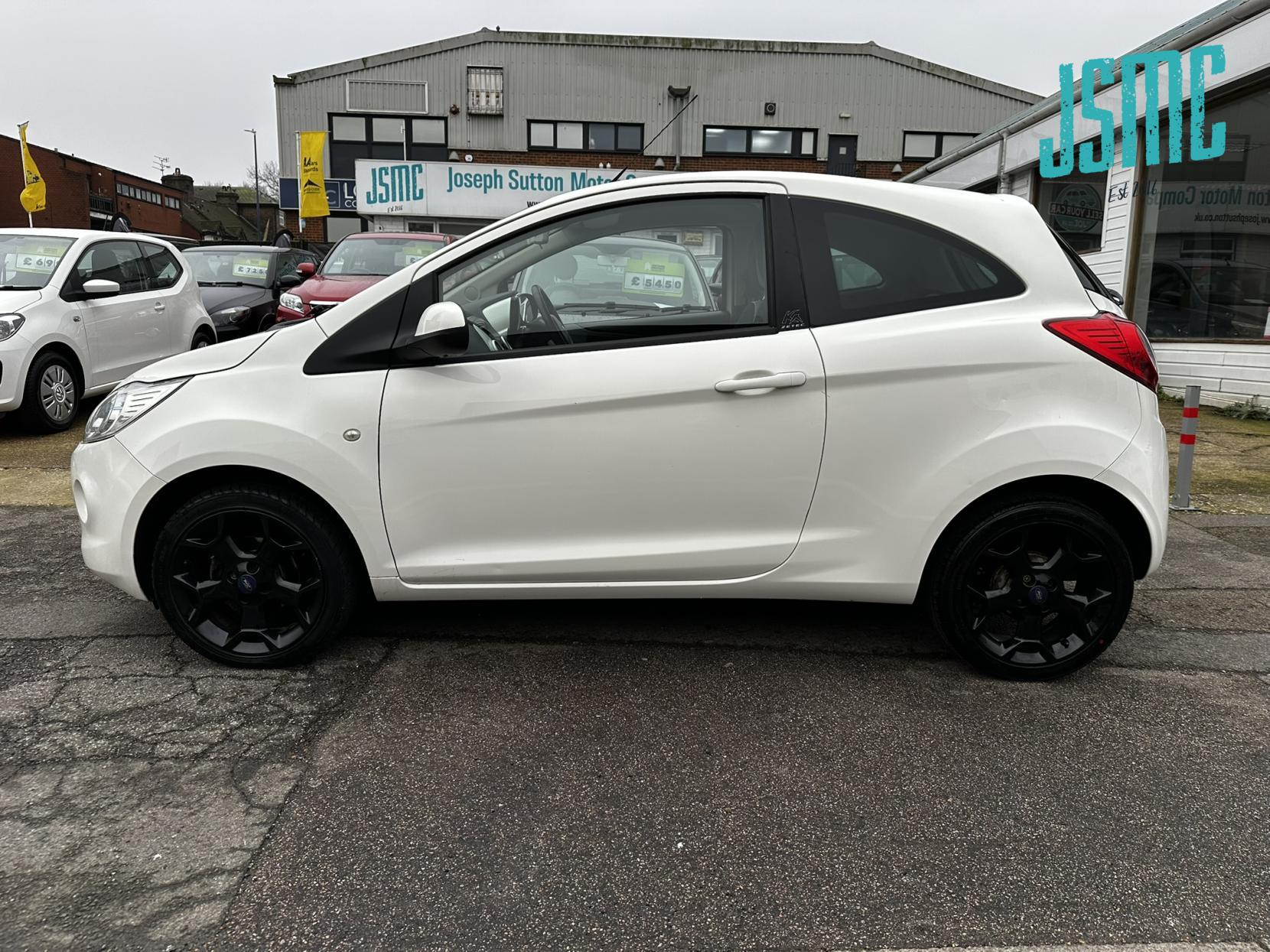 Ford Ka 1.2 Zetec White Edition Hatchback 3dr Petrol Manual Euro 6 (s/s) (69 ps)