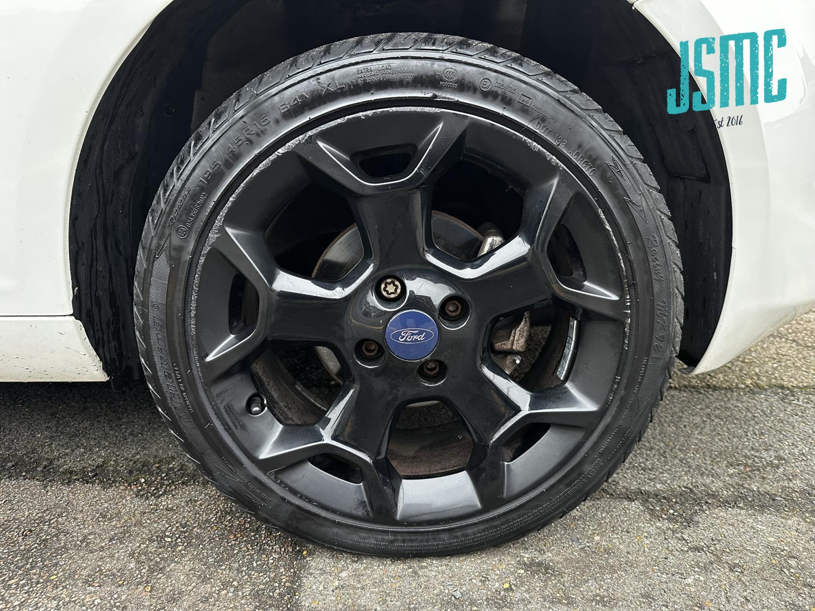 Ford Ka 1.2 Zetec White Edition Hatchback 3dr Petrol Manual Euro 6 (s/s) (69 ps)