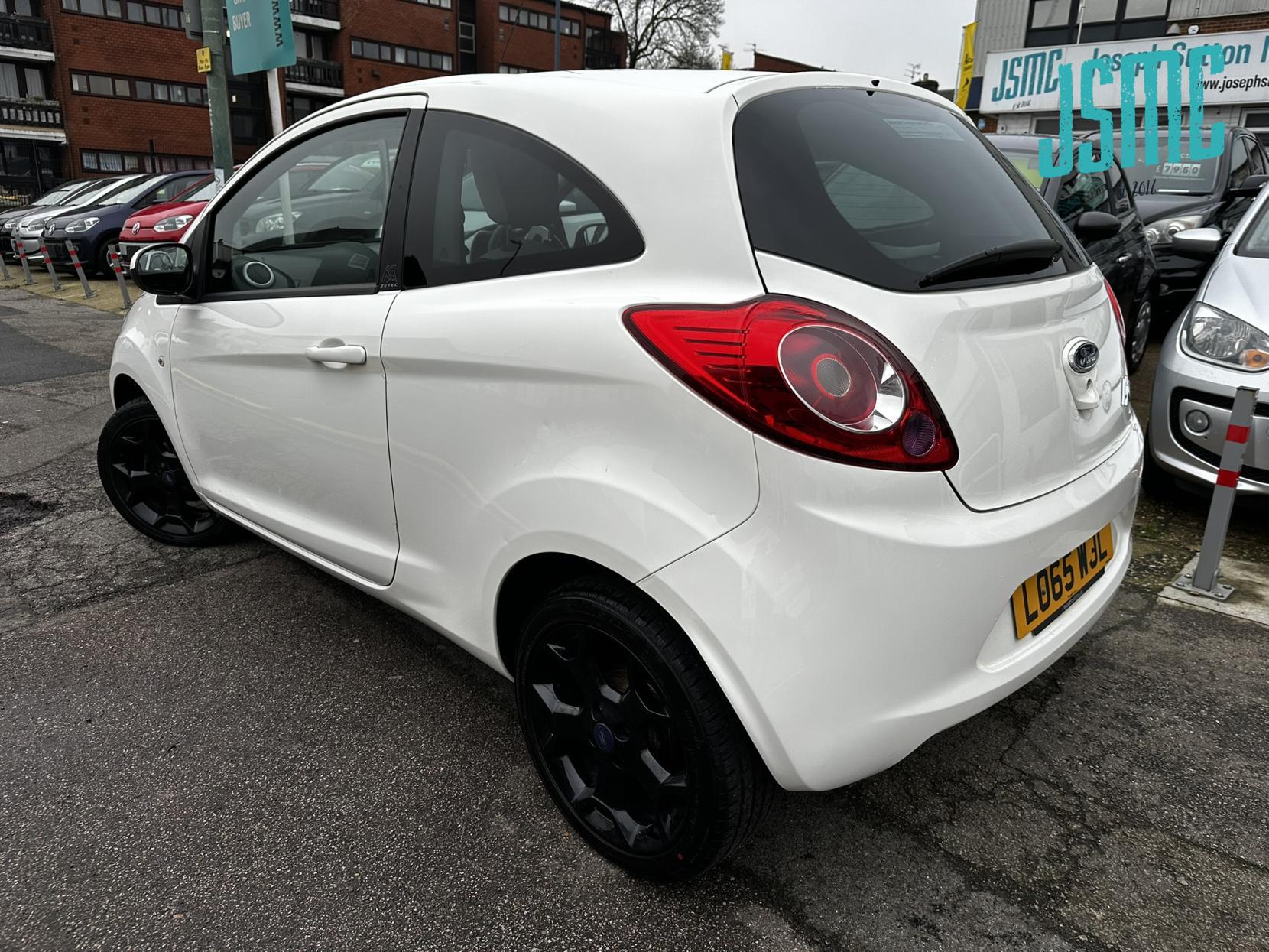 Ford Ka 1.2 Zetec White Edition Hatchback 3dr Petrol Manual Euro 6 (s/s) (69 ps)