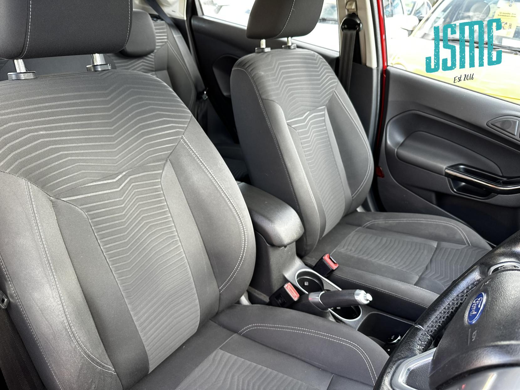 Ford Fiesta 1.25 Zetec Hatchback 5dr Petrol Manual Euro 5 (82 ps)