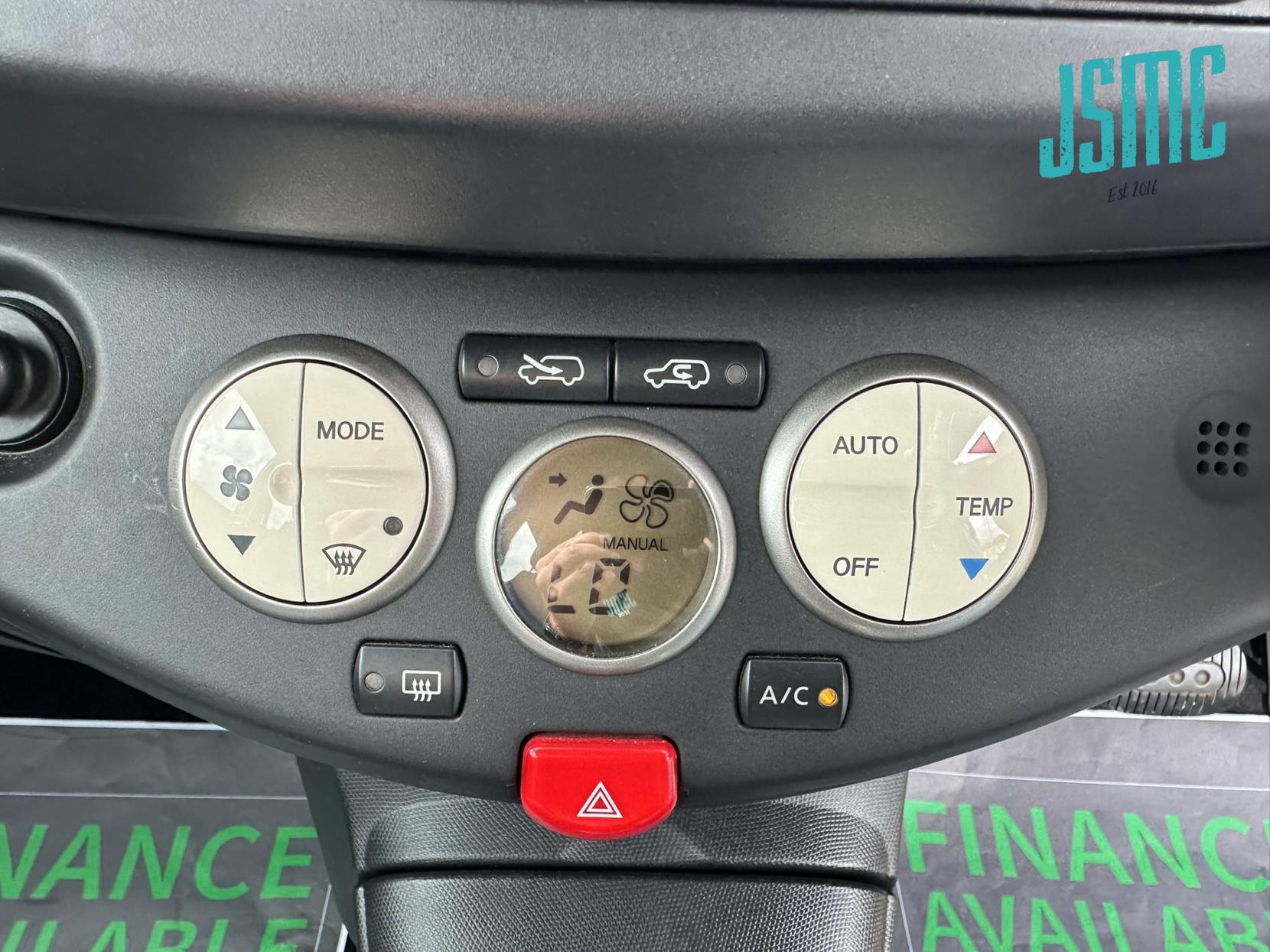 Nissan Micra 1.4 16v SVE Hatchback 5dr Petrol Automatic (163 g/km, 87 bhp)