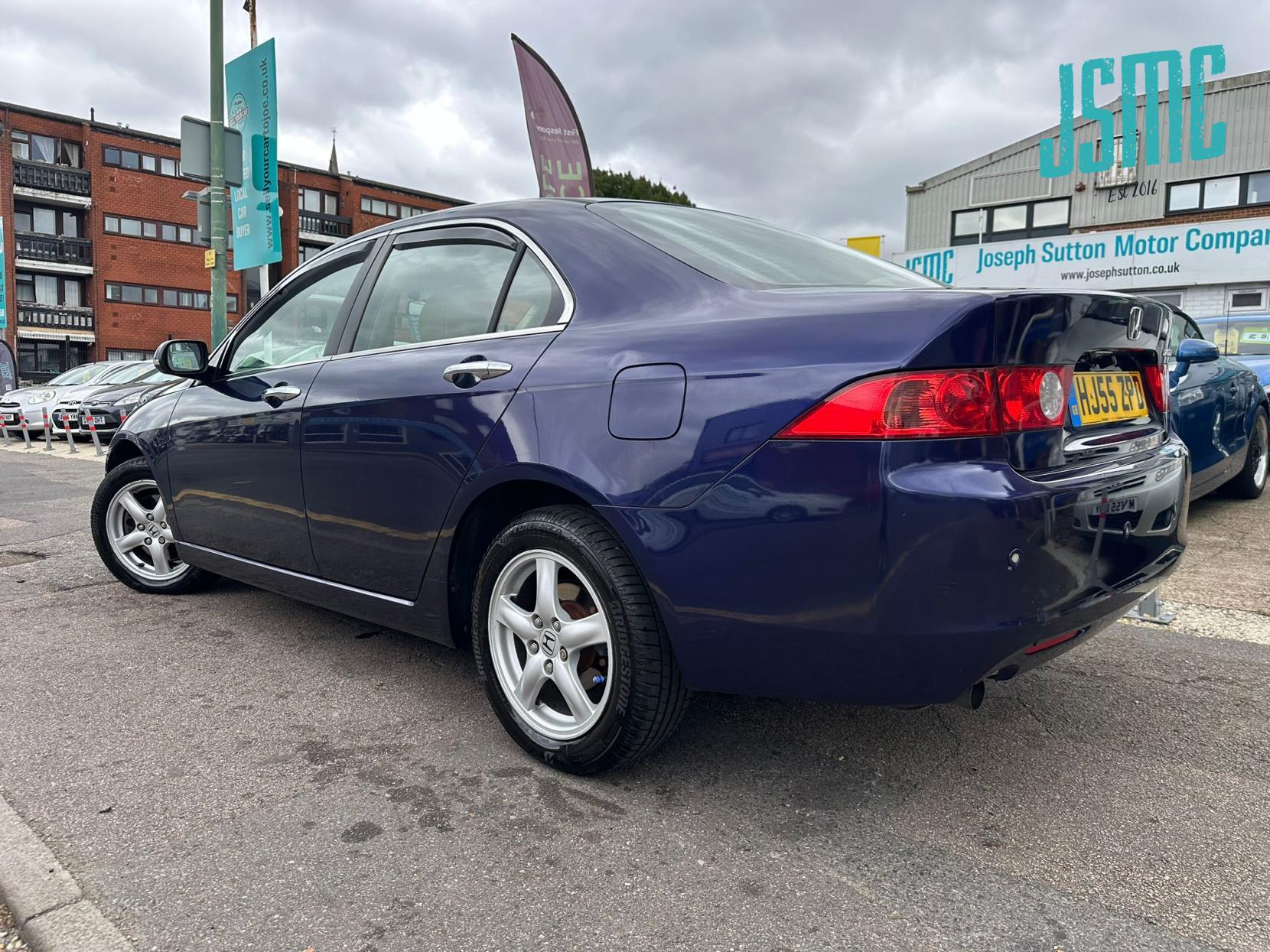 Honda Accord 2.4 i-VTEC Executive Saloon 4dr Petrol Automatic (223 g/km, 188 bhp)