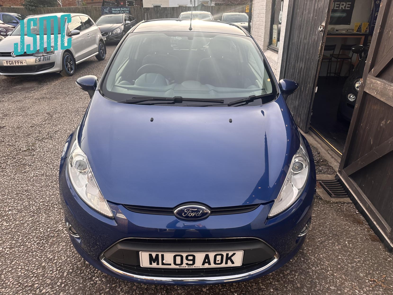 Ford Fiesta 1.25 Zetec Hatchback 3dr Petrol Manual (133 g/km, 81 bhp)