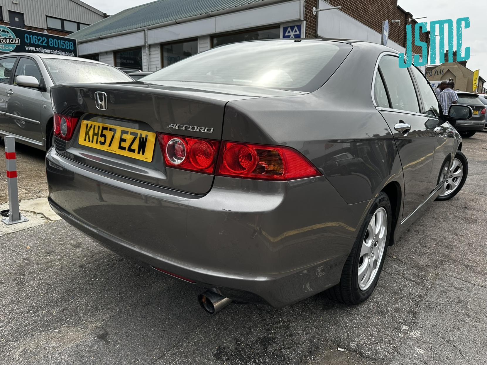 Honda Accord 2.0 i-VTEC EX Saloon 4dr Petrol Automatic (200 g/km, 153 bhp)