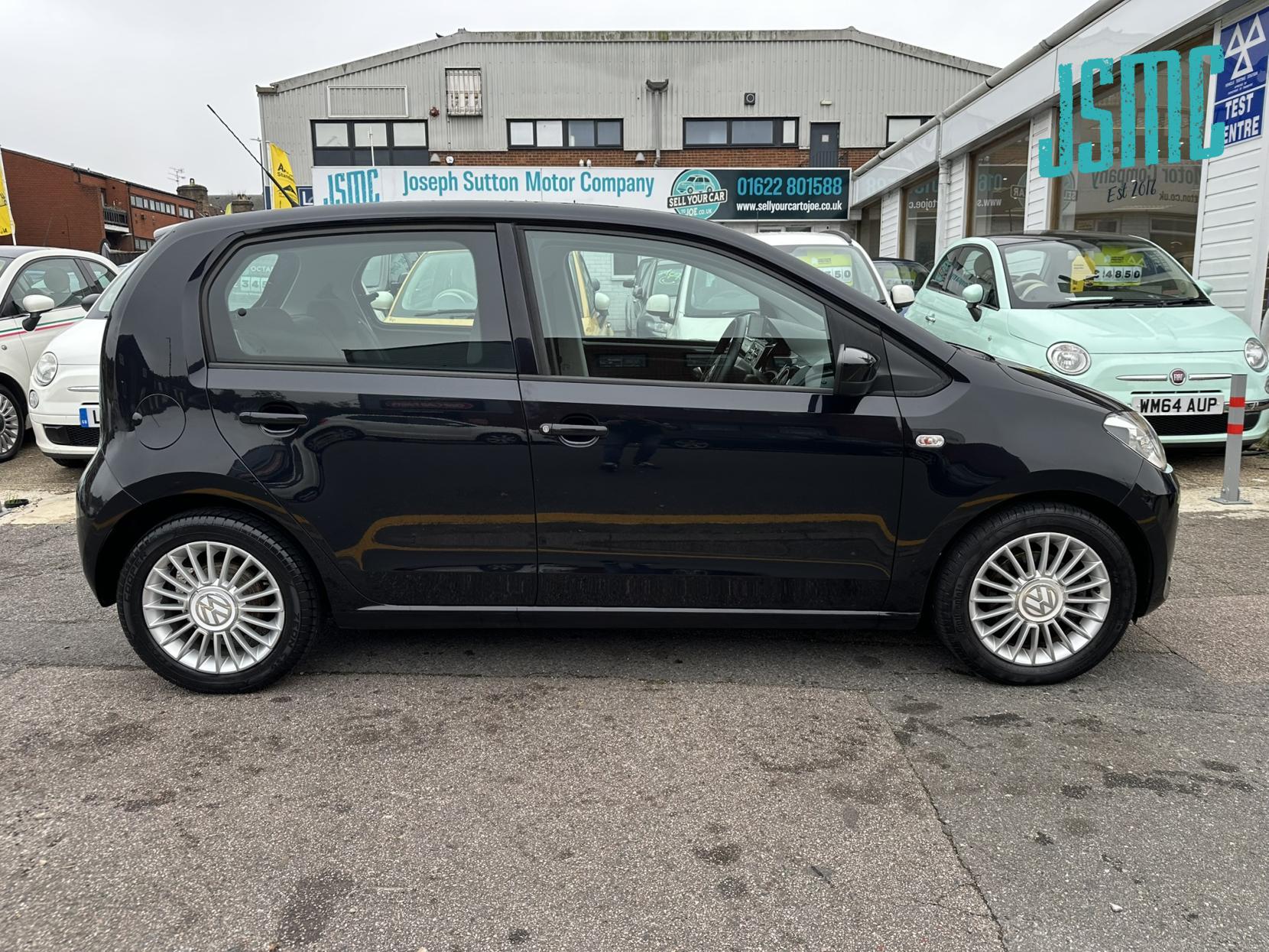 Volkswagen up! 1.0 BlueMotion Tech High up! Hatchback 5dr Petrol Manual Euro 5 (s/s) (75 ps)