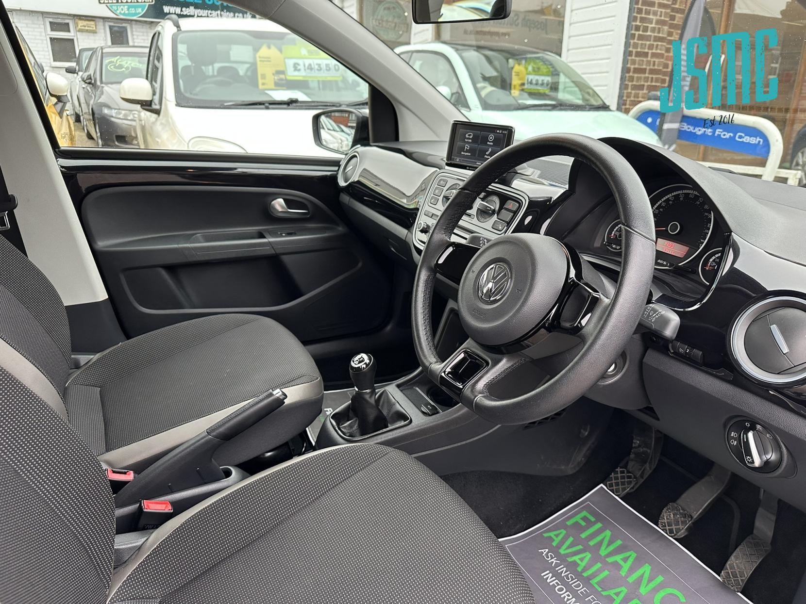 Volkswagen up! 1.0 BlueMotion Tech High up! Hatchback 5dr Petrol Manual Euro 5 (s/s) (75 ps)