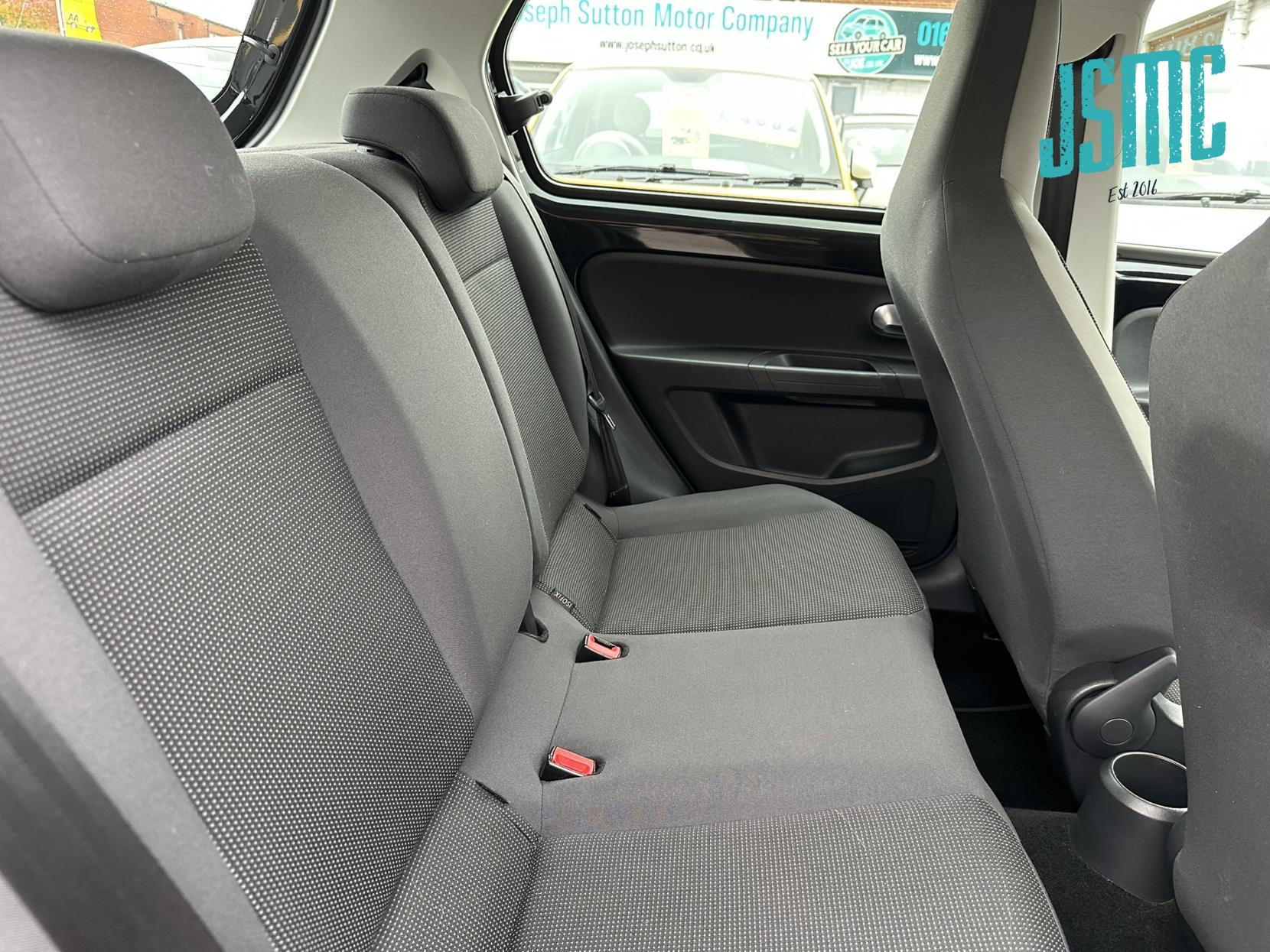 Volkswagen up! 1.0 BlueMotion Tech High up! Hatchback 5dr Petrol Manual Euro 5 (s/s) (75 ps)