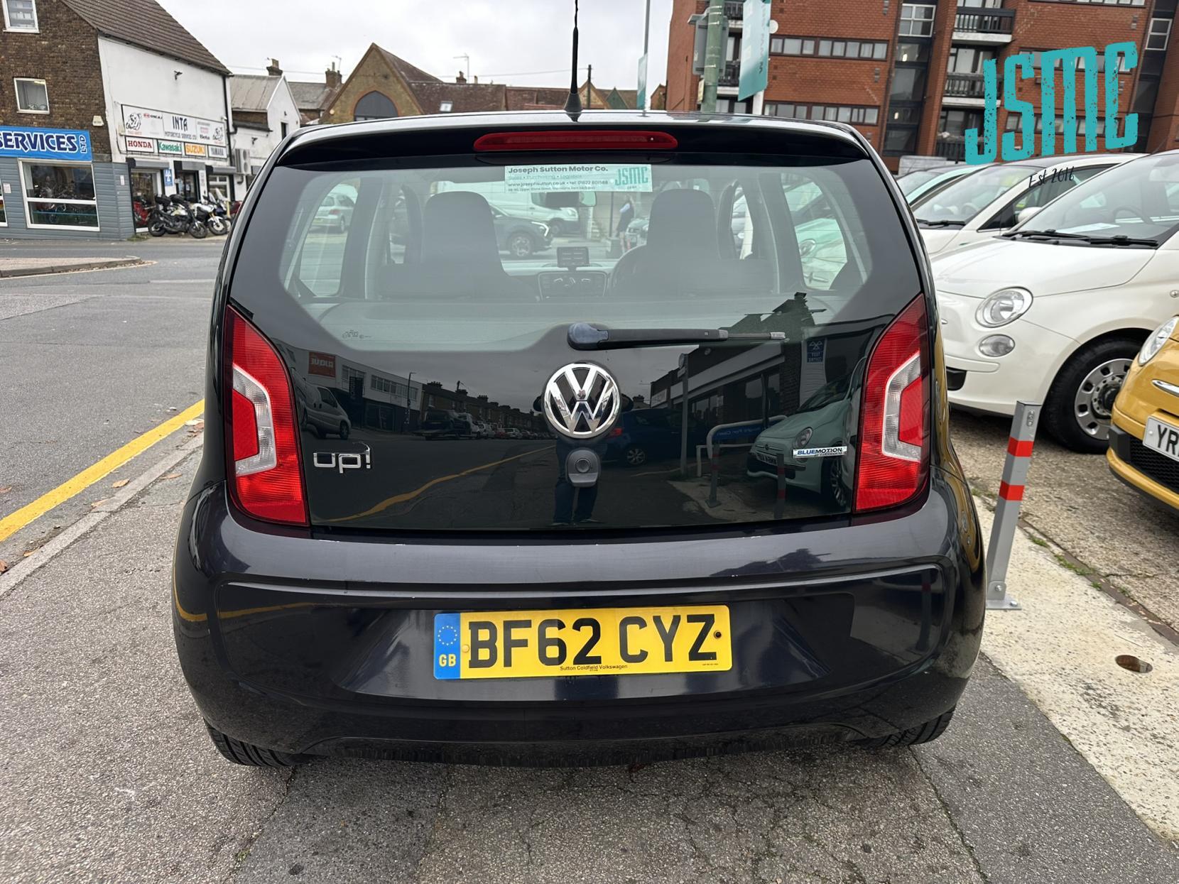 Volkswagen up! 1.0 BlueMotion Tech High up! Hatchback 5dr Petrol Manual Euro 5 (s/s) (75 ps)