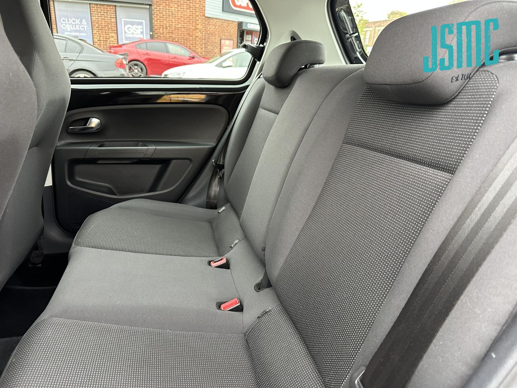 Volkswagen up! 1.0 BlueMotion Tech High up! Hatchback 5dr Petrol Manual Euro 5 (s/s) (75 ps)
