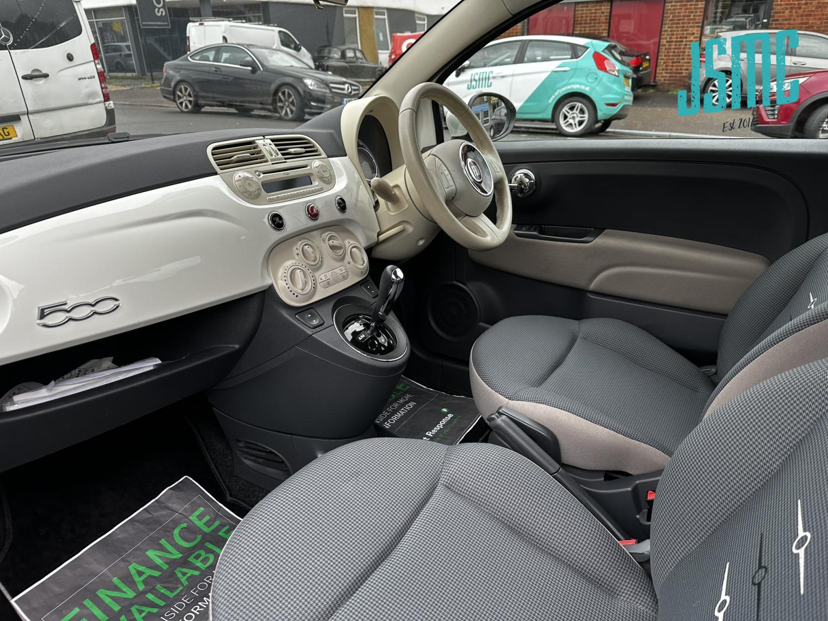 Fiat 500 0.9 TwinAir Pop Hatchback 3dr Petrol Dualogic Euro 5 (s/s) (85 bhp)