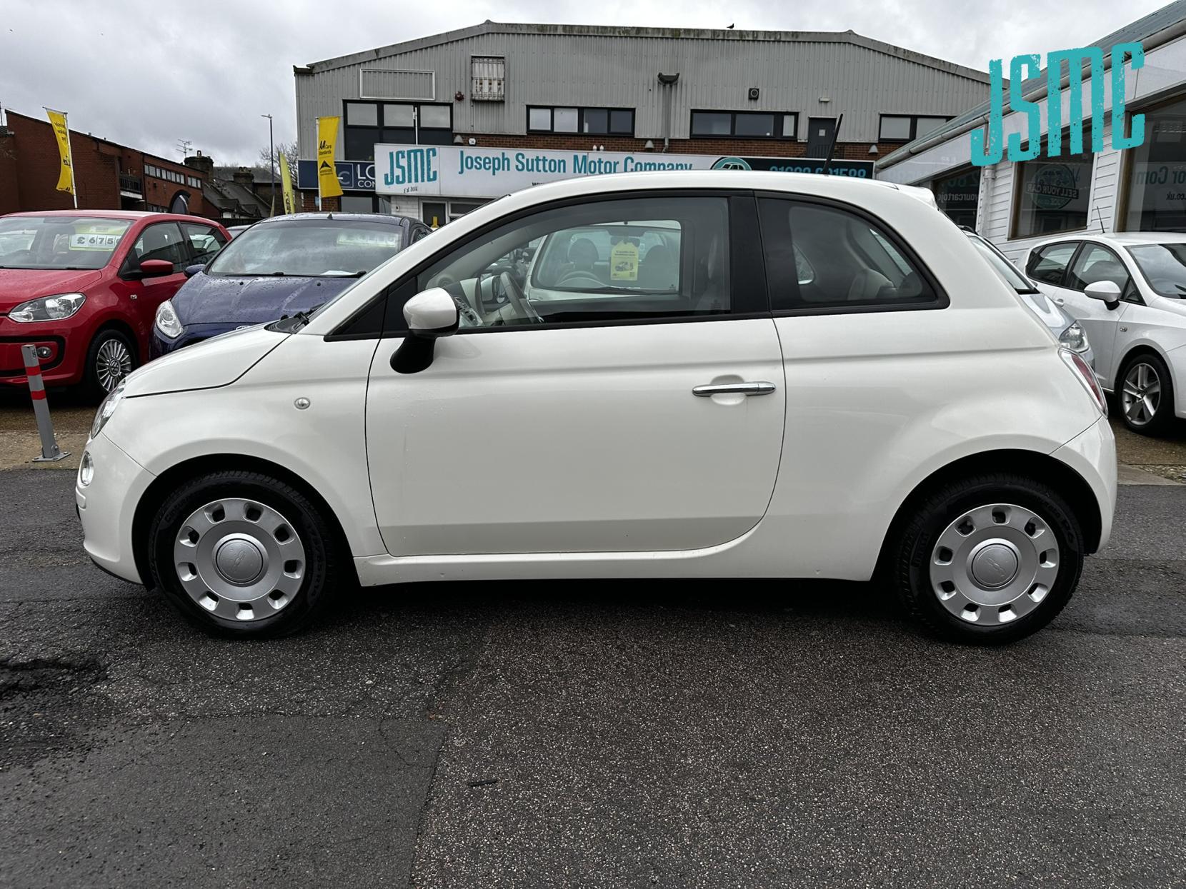 Fiat 500 0.9 TwinAir Pop Hatchback 3dr Petrol Dualogic Euro 5 (s/s) (85 bhp)