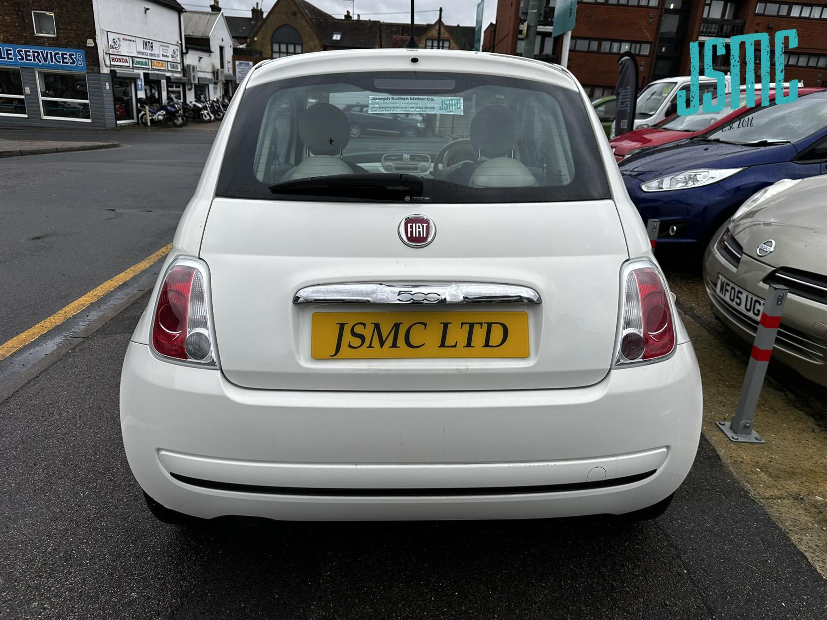 Fiat 500 0.9 TwinAir Pop Hatchback 3dr Petrol Dualogic Euro 5 (s/s) (85 bhp)