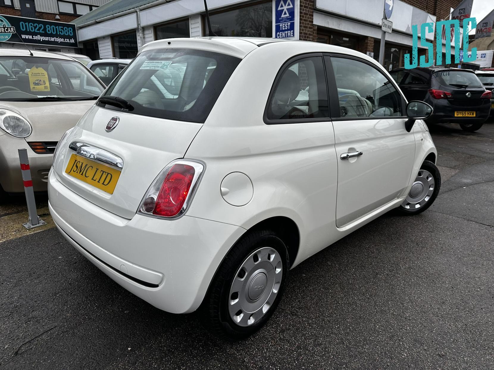 Fiat 500 0.9 TwinAir Pop Hatchback 3dr Petrol Dualogic Euro 5 (s/s) (85 bhp)