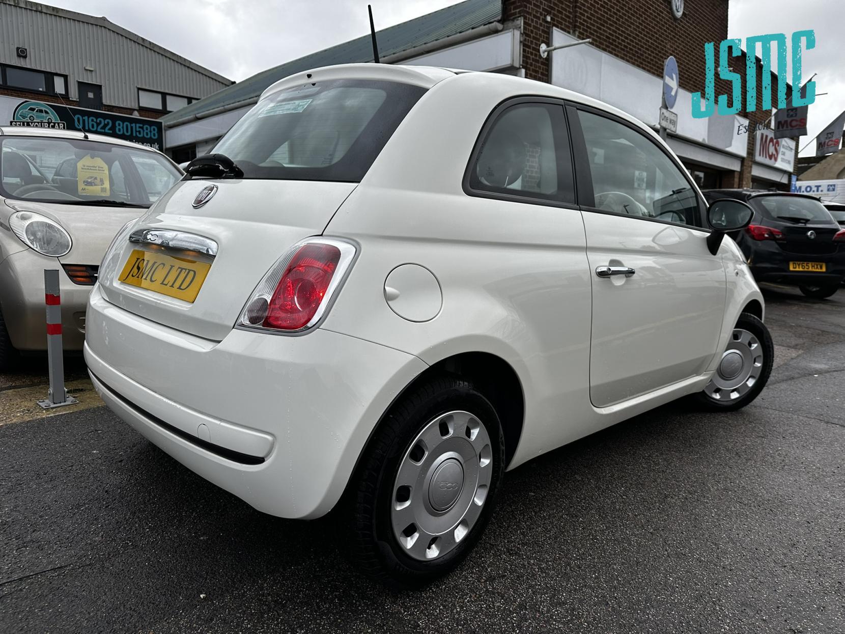 Fiat 500 0.9 TwinAir Pop Hatchback 3dr Petrol Dualogic Euro 5 (s/s) (85 bhp)