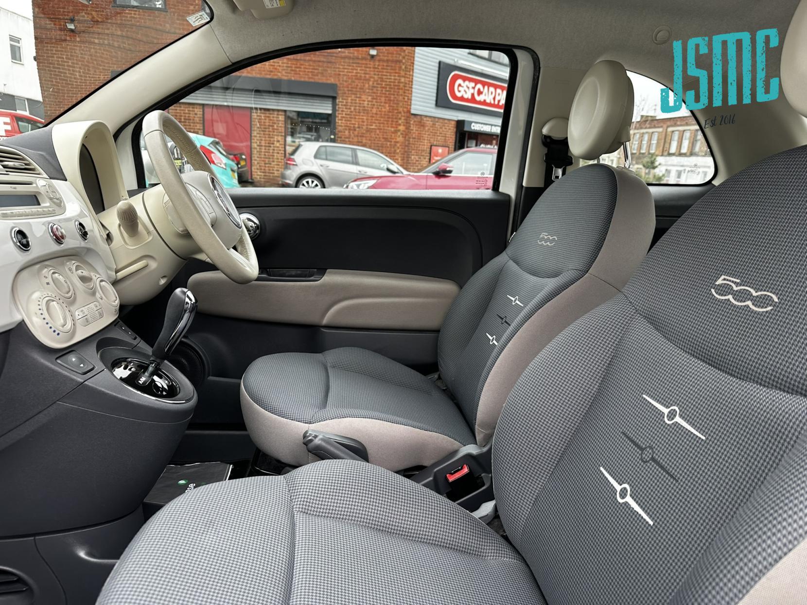 Fiat 500 0.9 TwinAir Pop Hatchback 3dr Petrol Dualogic Euro 5 (s/s) (85 bhp)