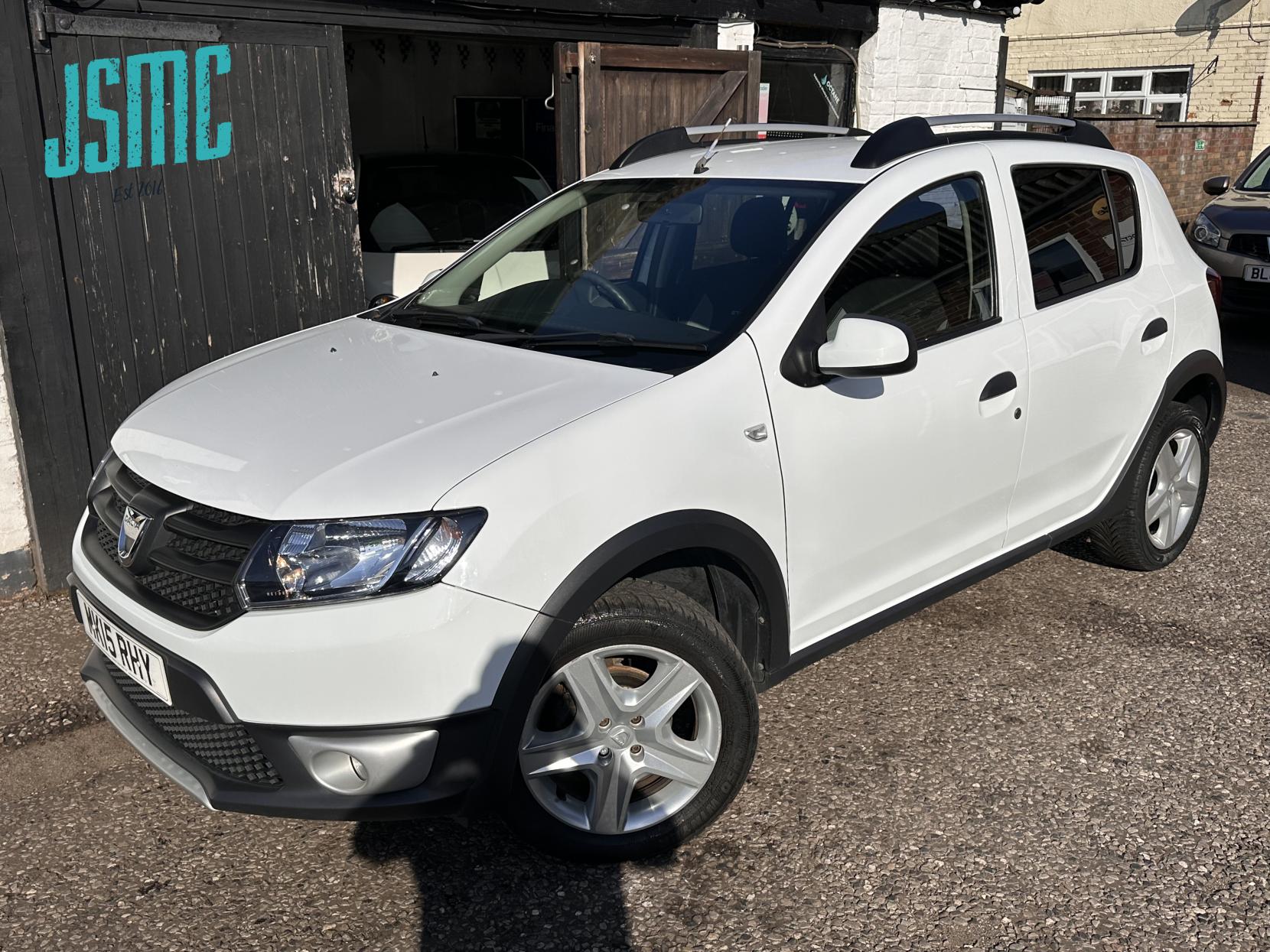 Dacia Sandero Stepway 0.9 TCe Ambiance Hatchback 5dr Petrol Manual Euro 5 (90 ps)