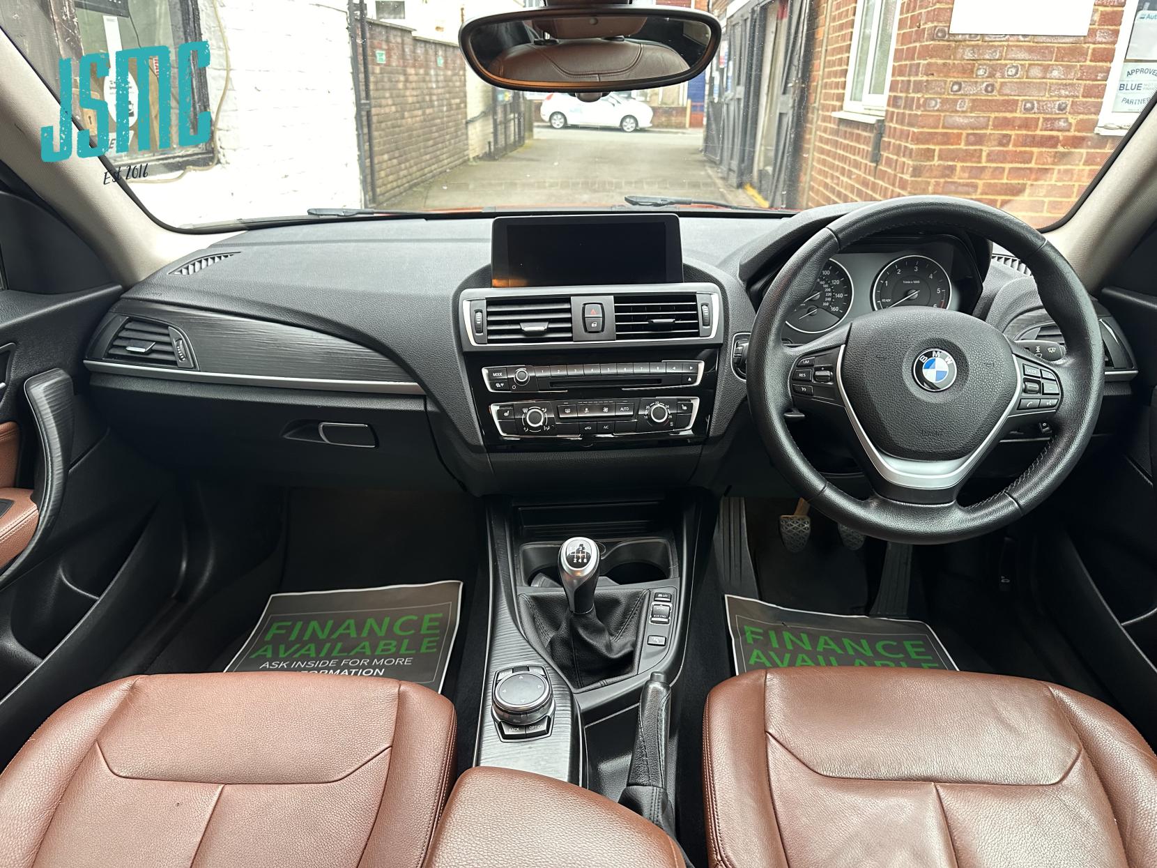 BMW 2 Series 2.0 220d Luxury Coupe 2dr Diesel Manual Euro 6 (s/s) (190 ps)