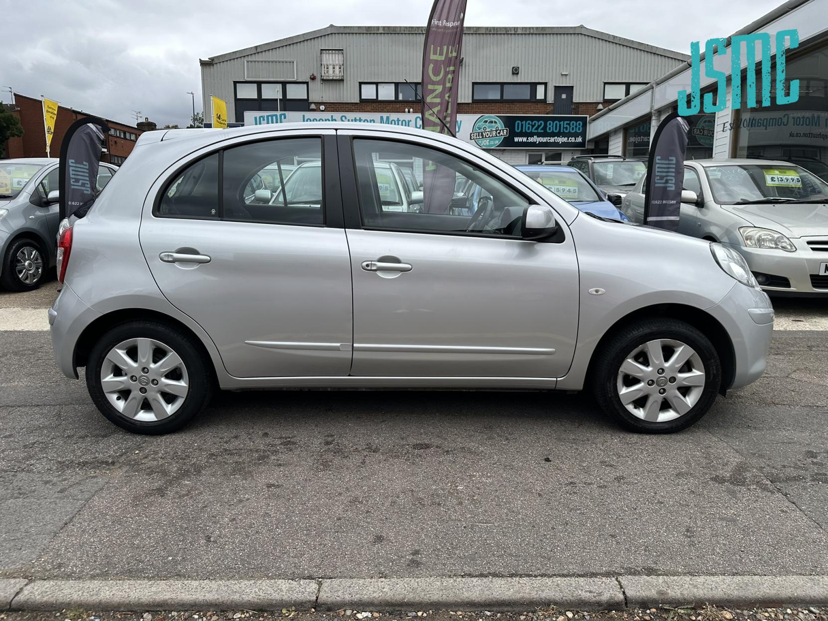 Nissan Micra 1.2 12V Acenta Hatchback 5dr Petrol CVT Euro 5 (80 ps)