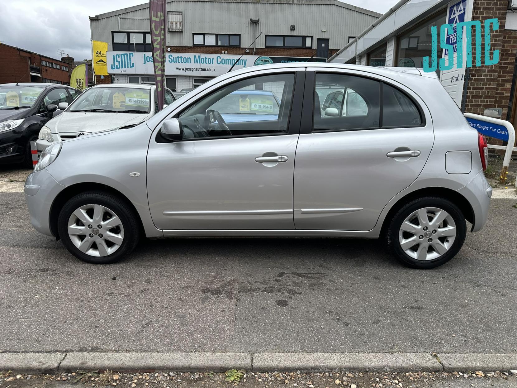 Nissan Micra 1.2 12V Acenta Hatchback 5dr Petrol CVT Euro 5 (80 ps)