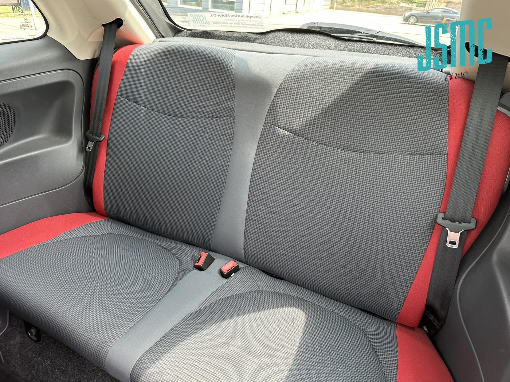 Fiat 500 1.2 Pop Hatchback 3dr Petrol Manual Euro 6 (s/s) (69 bhp)