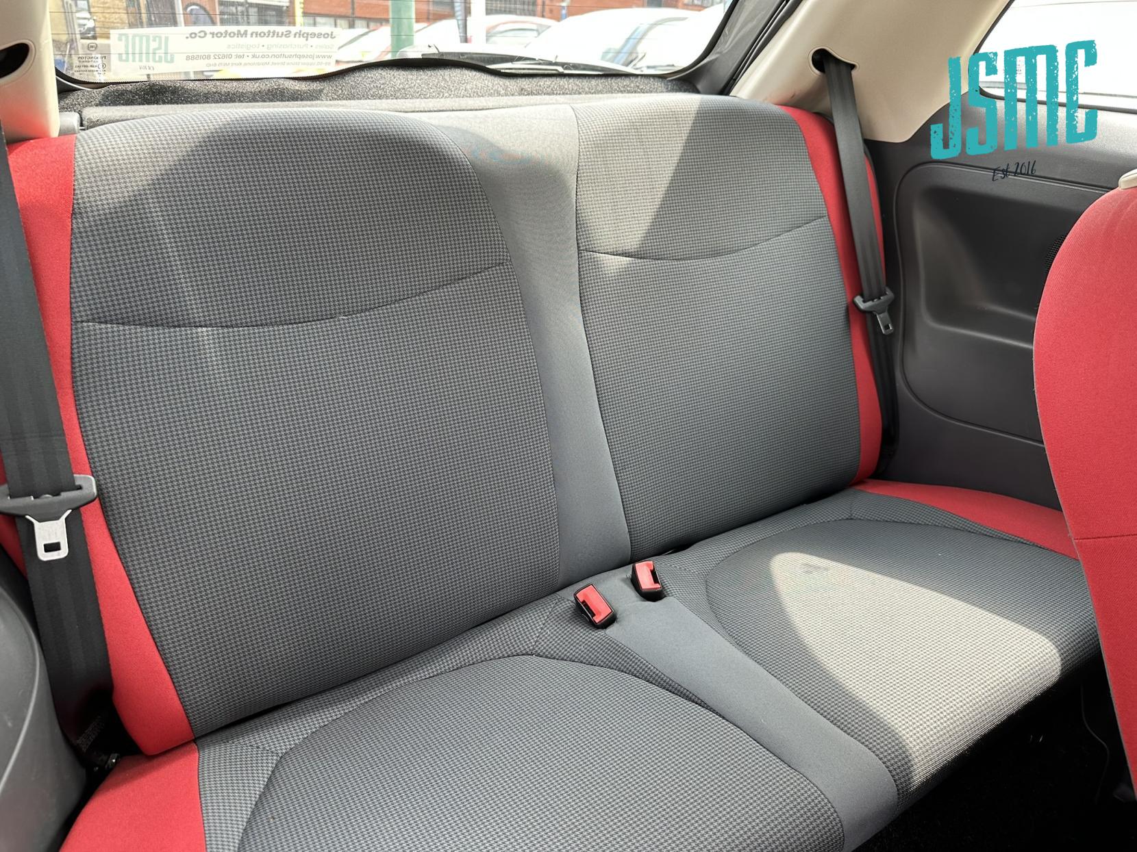 Fiat 500 1.2 Pop Hatchback 3dr Petrol Manual Euro 6 (s/s) (69 bhp)