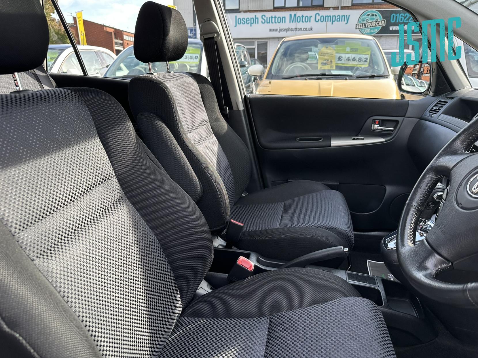 Toyota Corolla Verso 1.8 VVT-i T Spirit MPV 5dr Petrol Automatic (195 g/km, 133 bhp)