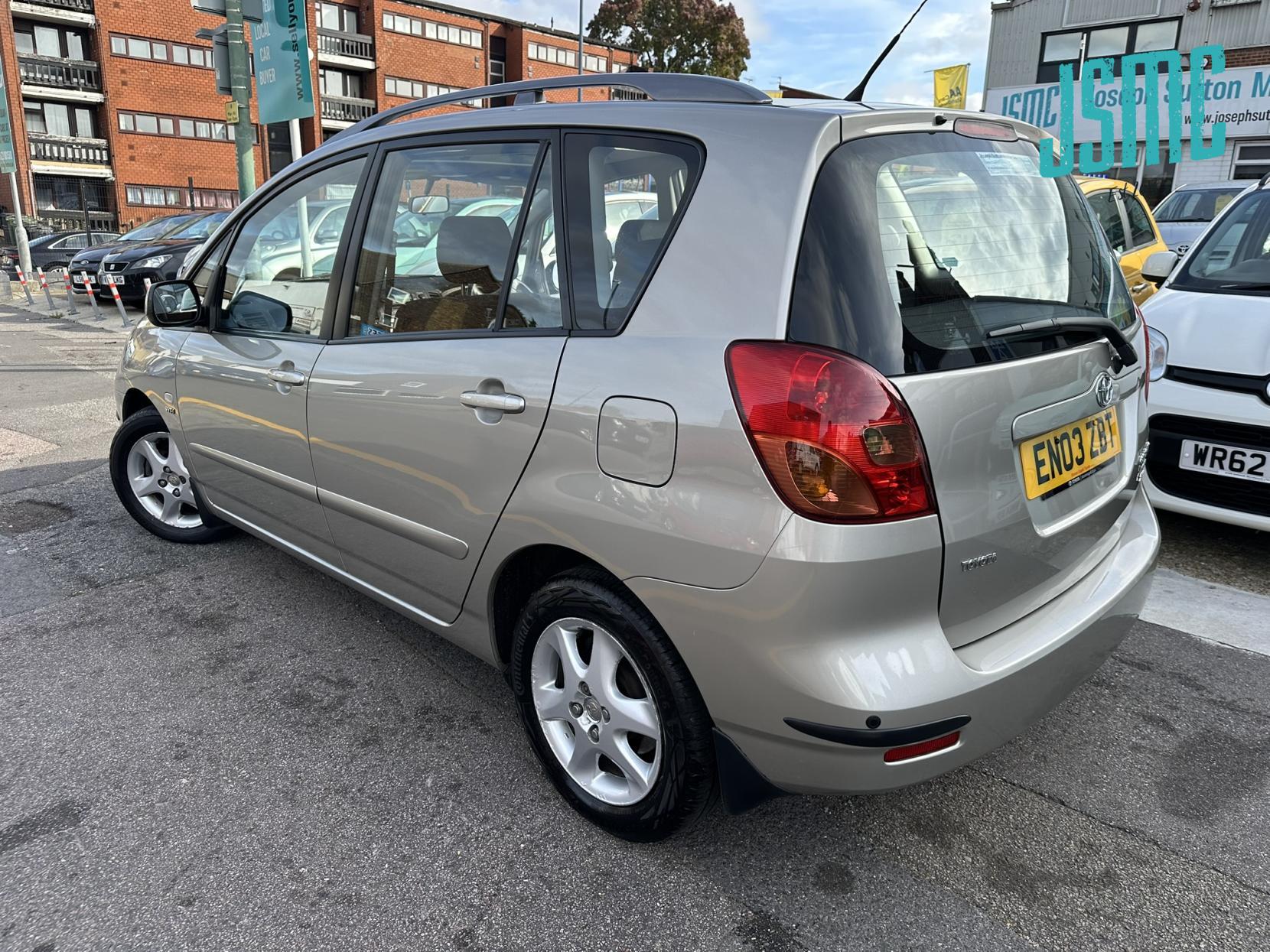 Toyota Corolla Verso 1.8 VVT-i T Spirit MPV 5dr Petrol Automatic (195 g/km, 133 bhp)