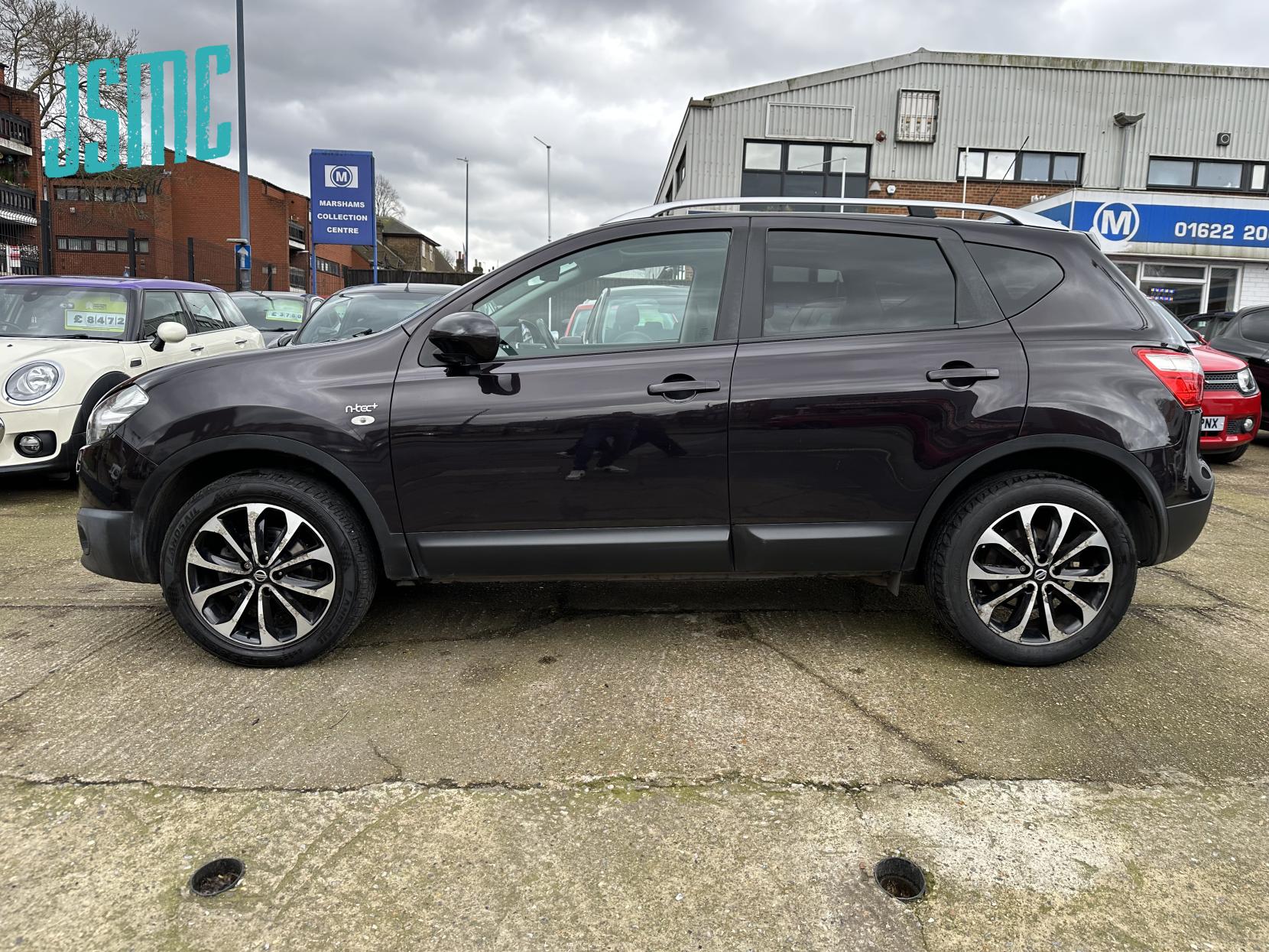 Nissan Qashqai 1.6 n-tec+ SUV 5dr Petrol Manual 2WD Euro 5 (117 ps)