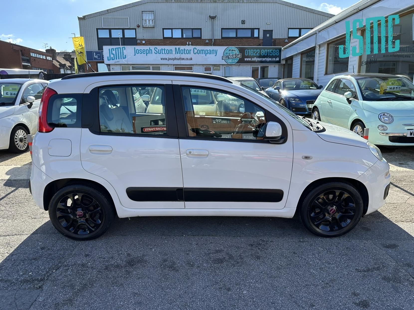 Fiat Panda 1.2 Lounge Hatchback 5dr Petrol Manual Euro 5 (69 bhp)