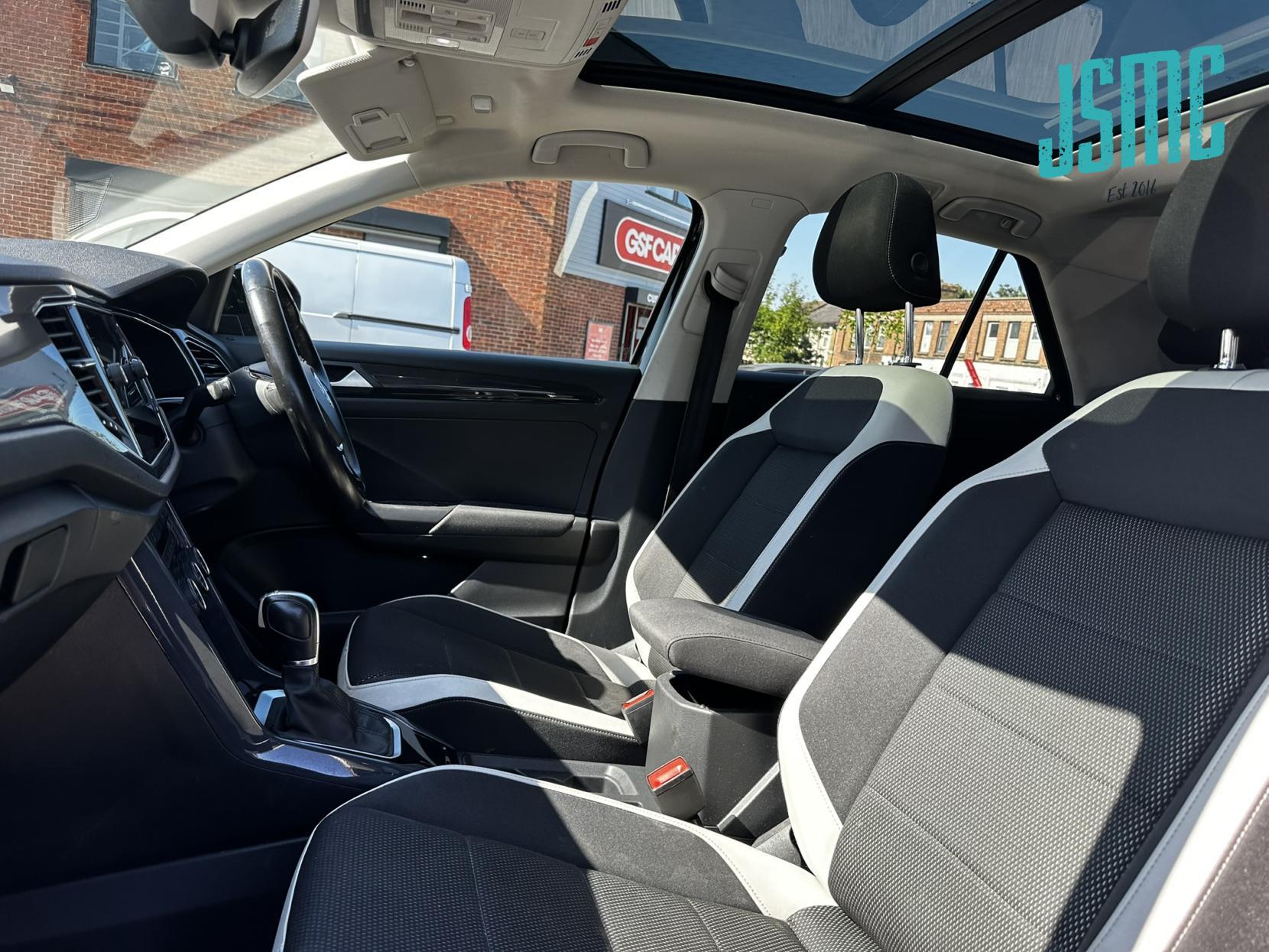 Volkswagen T-Roc 1.5 TSI GPF EVO SEL SUV 5dr Petrol DSG Euro 6 (s/s) (150 ps)