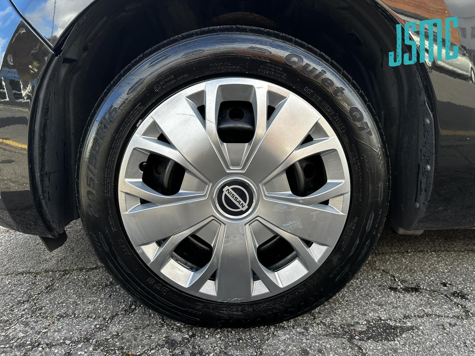 Nissan Leaf 24kWh Visia Hatchback 5dr Electric Auto (107 bhp)